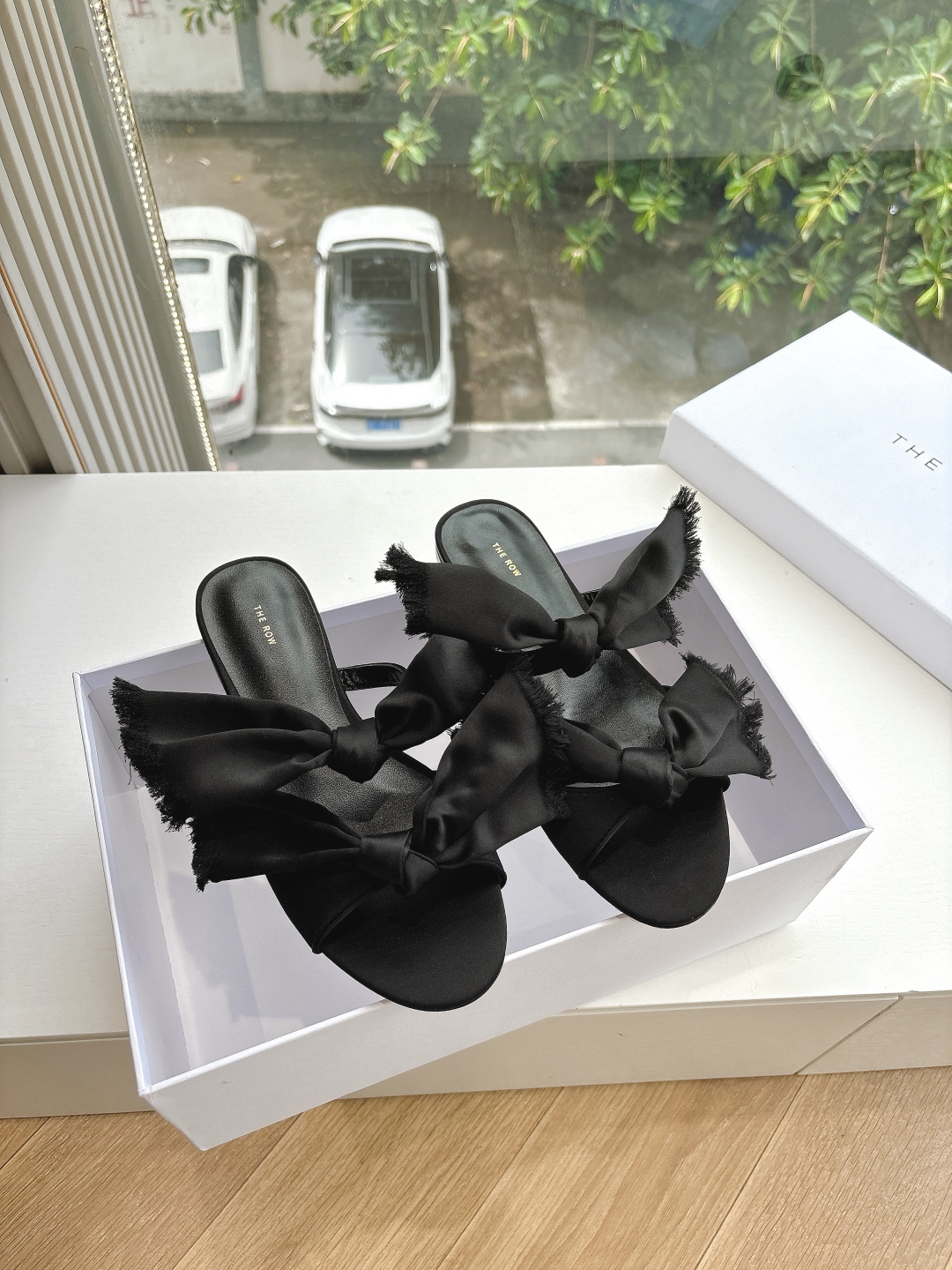 The Row 더 로우 샌들 슬리퍼 신발