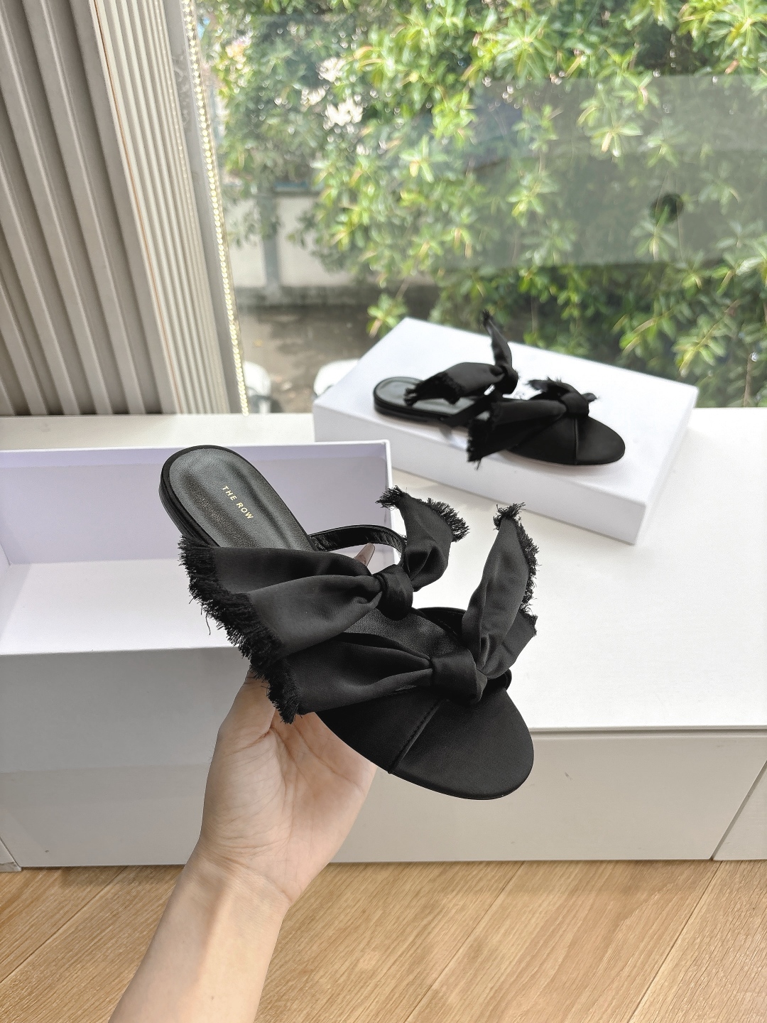 The Row 더 로우 샌들 슬리퍼 신발