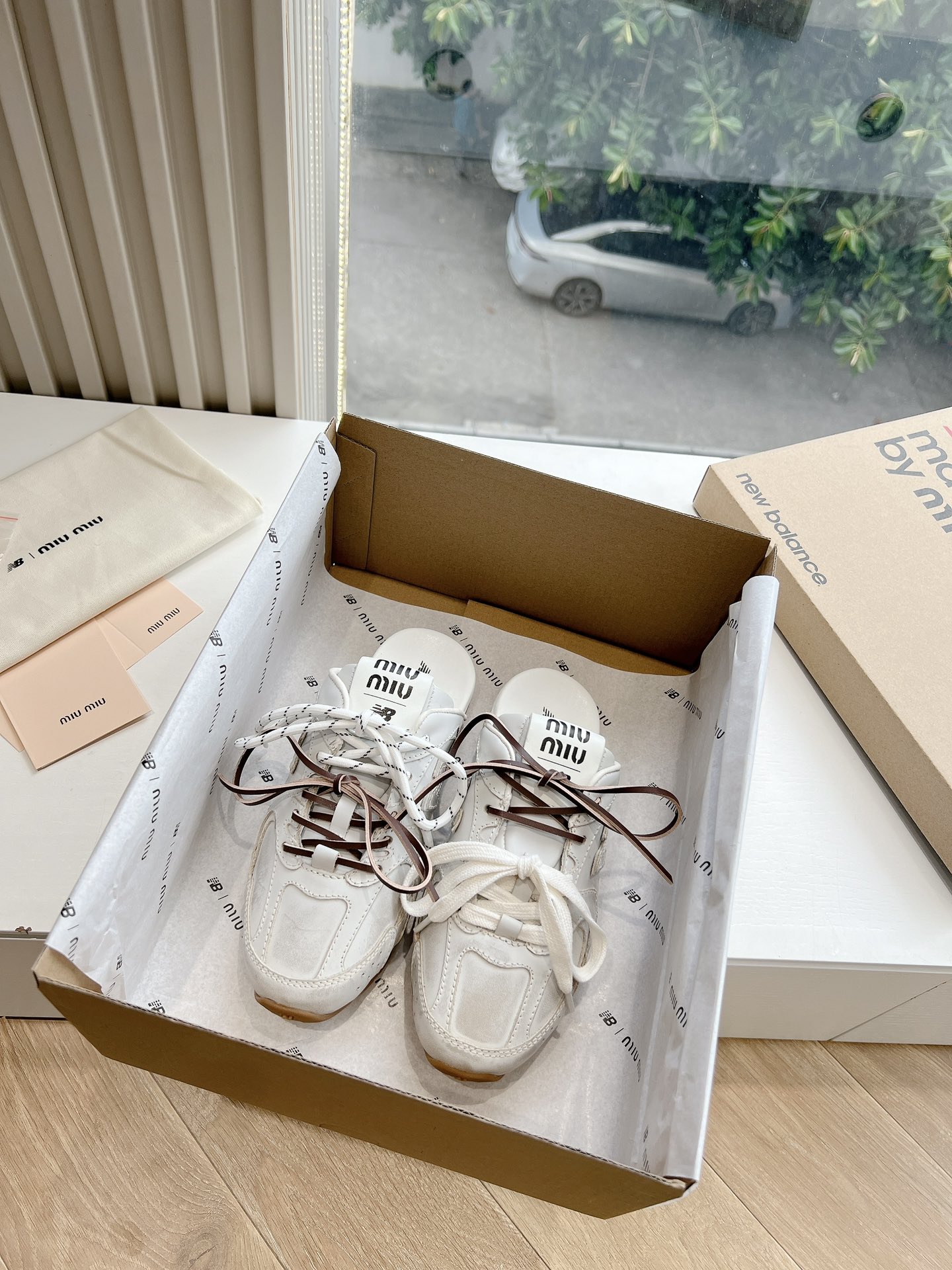 MiuMiu 미우미우 레이스업 로퍼 뮬 신발