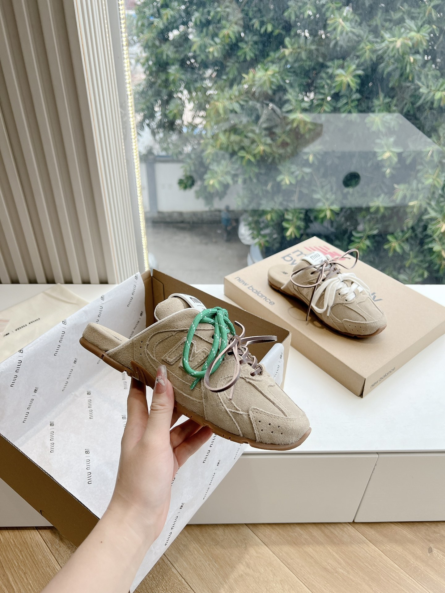 MiuMiu 미우미우 레이스업 로퍼 뮬 신발