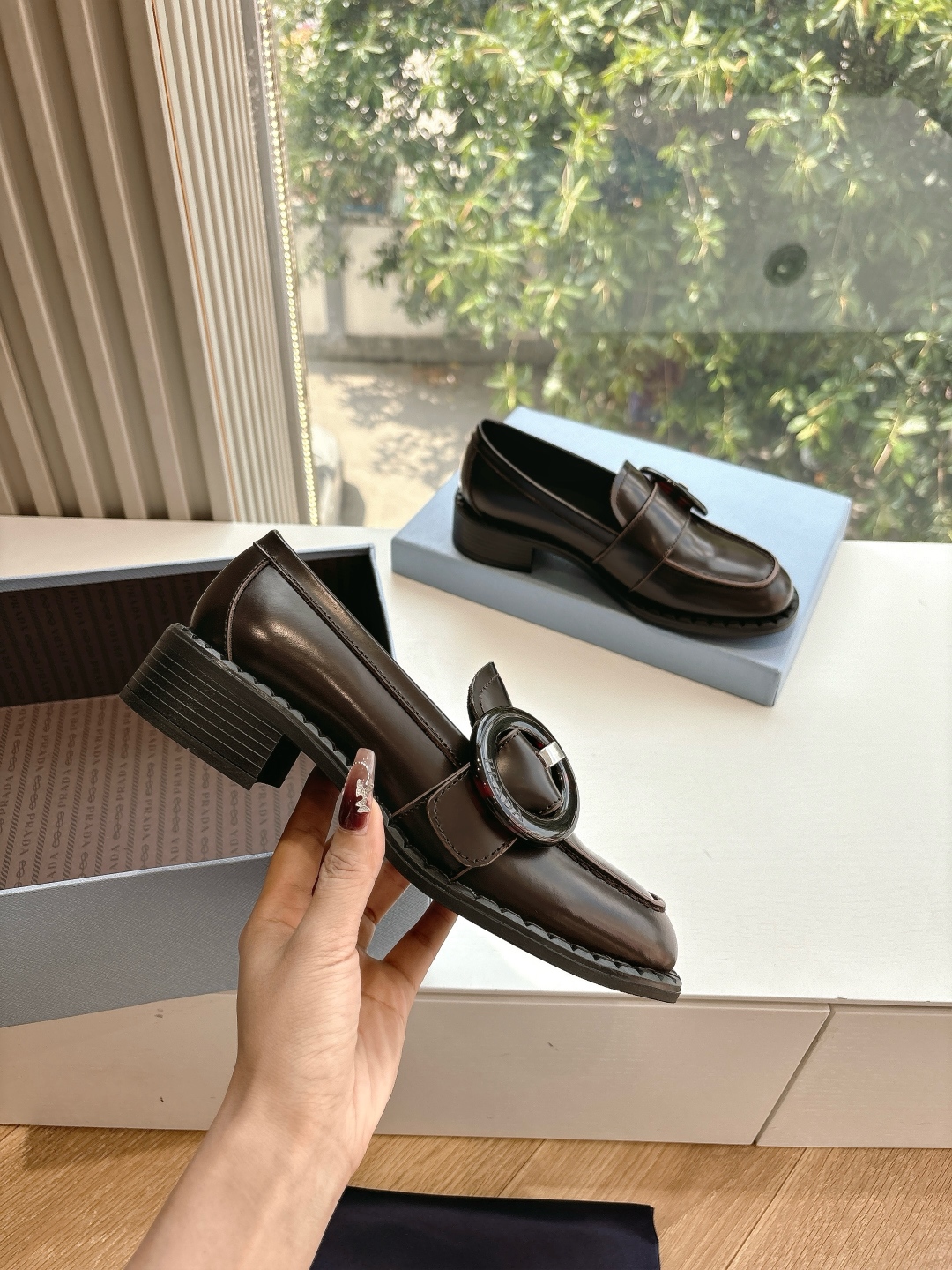 PRADA 프라다 로퍼 플랫 슈즈 구두 신발