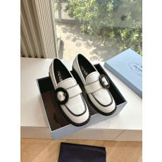 PRADA 프라다 로퍼 플랫 슈즈 구두 신발