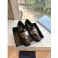 PRADA 프라다 로퍼 플랫 슈즈 구두 신발