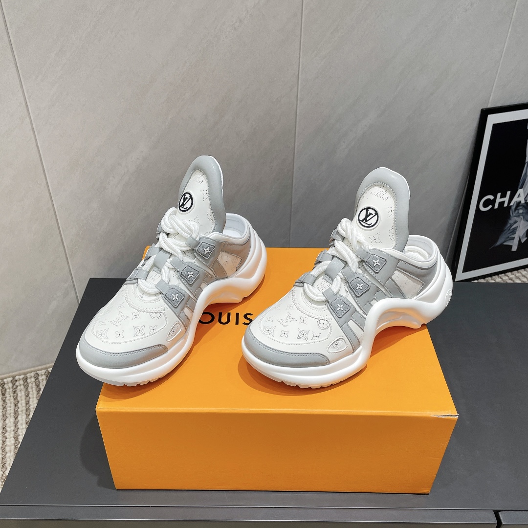 LV 루이비통 스니커즈 신발