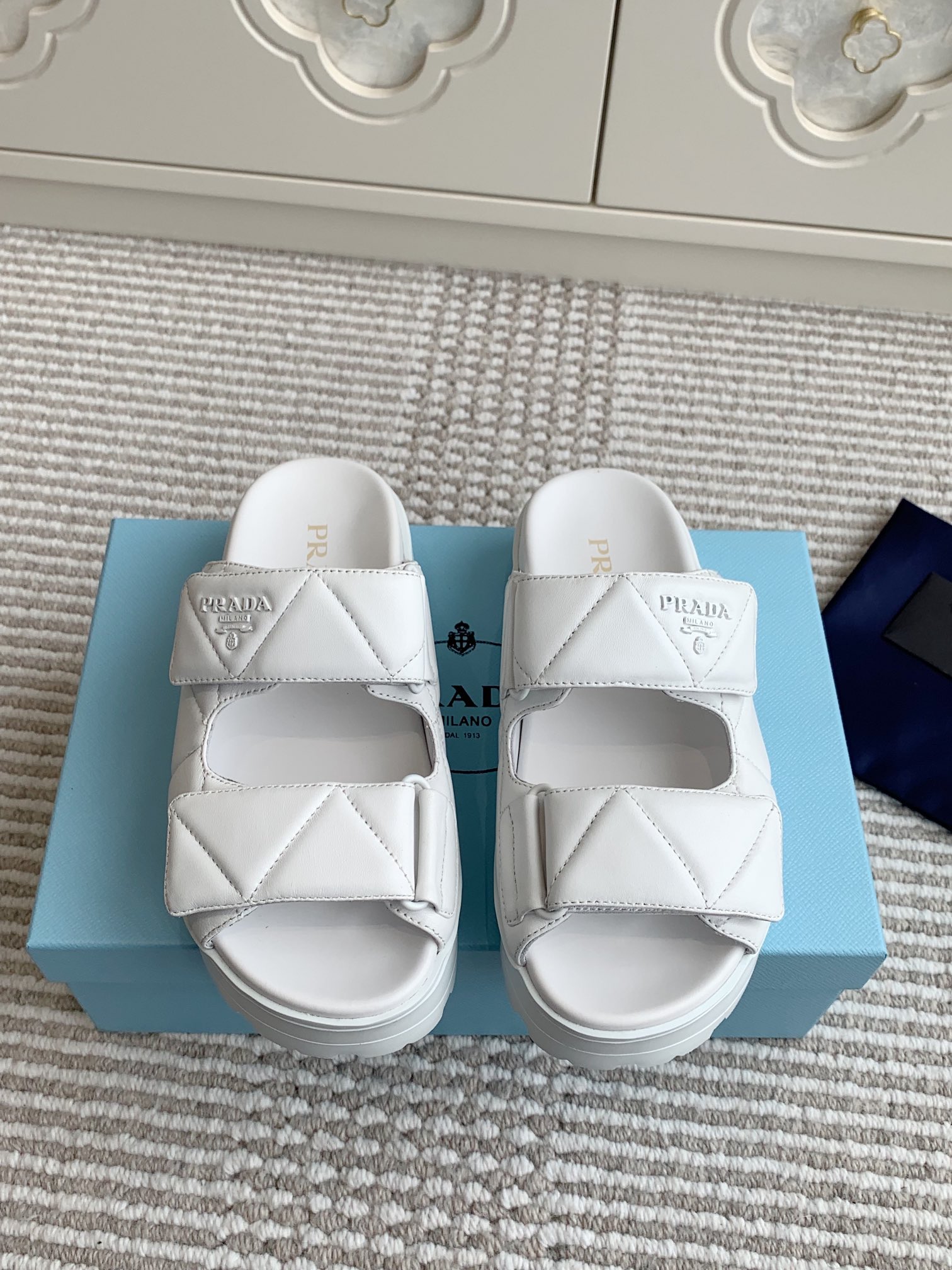 PRADA 프라다 샌들 슬리퍼 신발