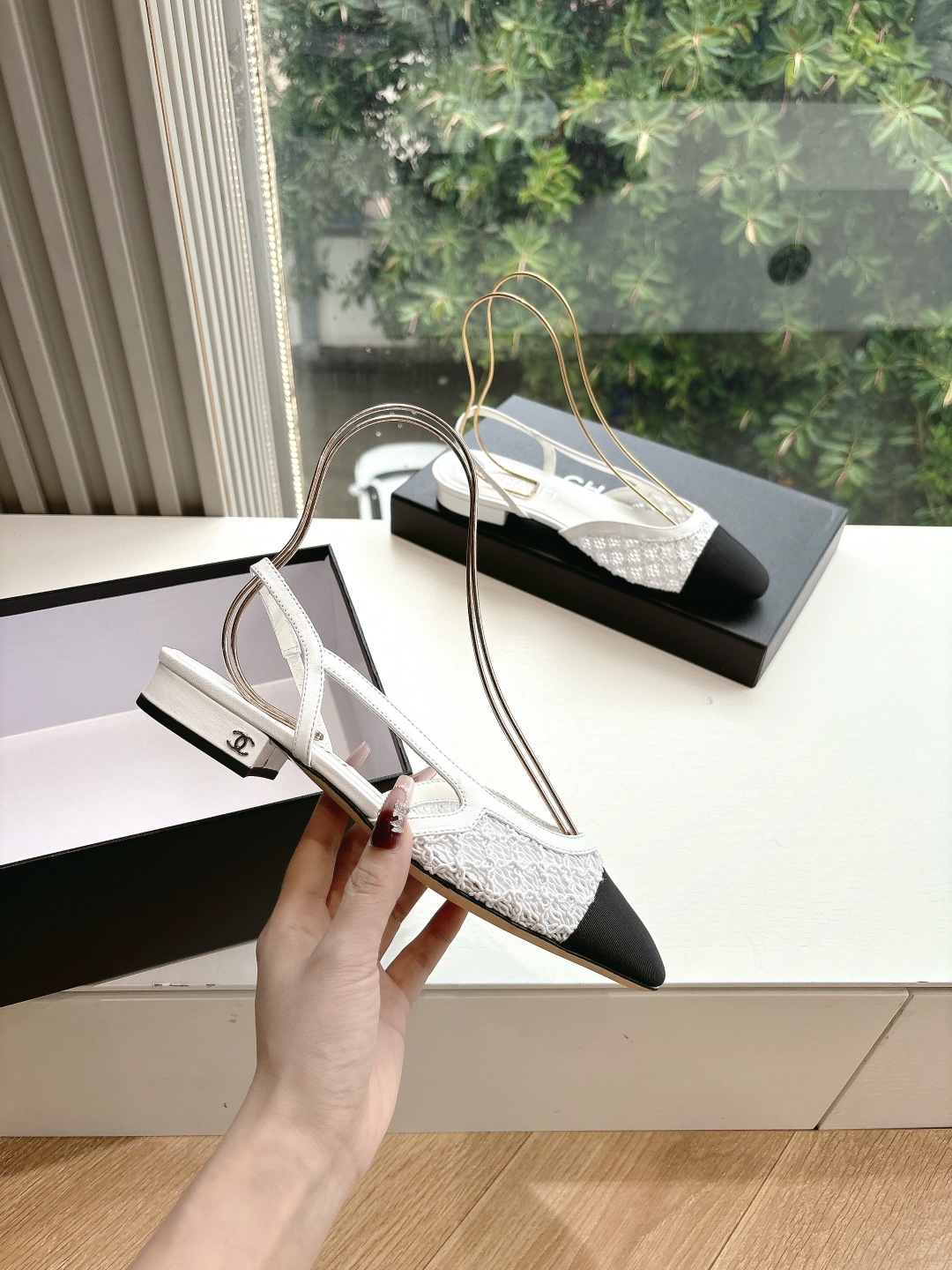 CHANEL 샤넬 플랫 샌들 뮬 신발