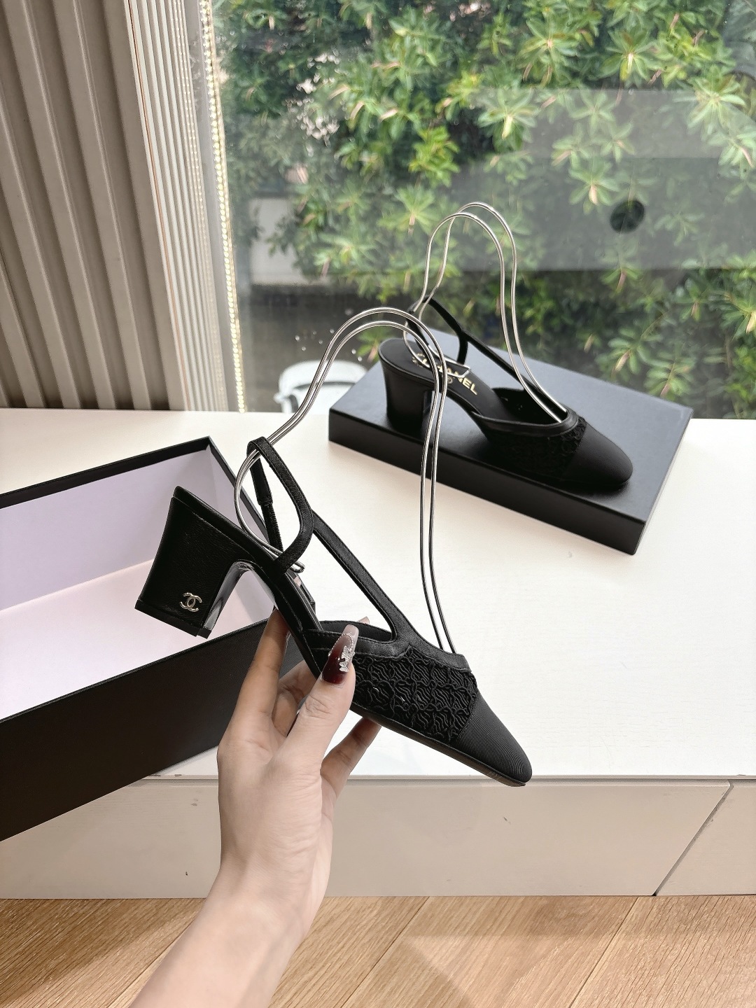 CHANEL 샤넬 통굽 샌들 뮬 신발