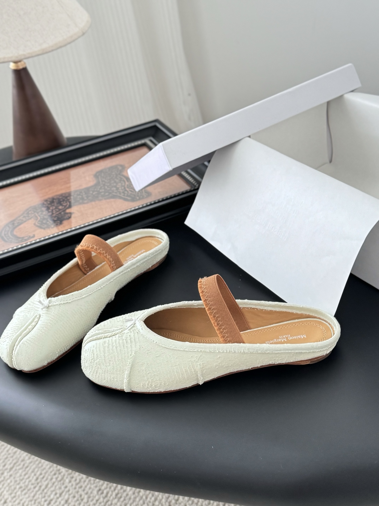 Maison Margiela MM6 메종 마르지엘라 플랫슈즈 뮬 샌들 신발