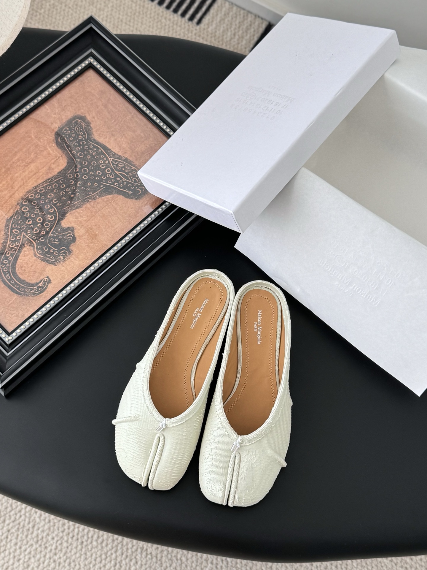 Maison Margiela MM6 메종 마르지엘라 플랫슈즈 뮬 샌들 신발