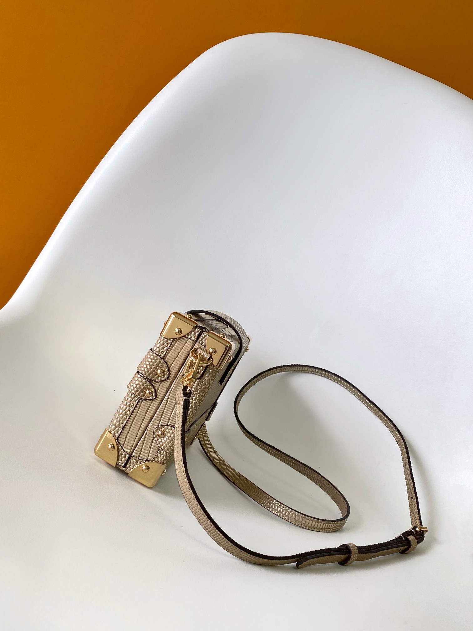 LV 루이비통 트렁크백 가방