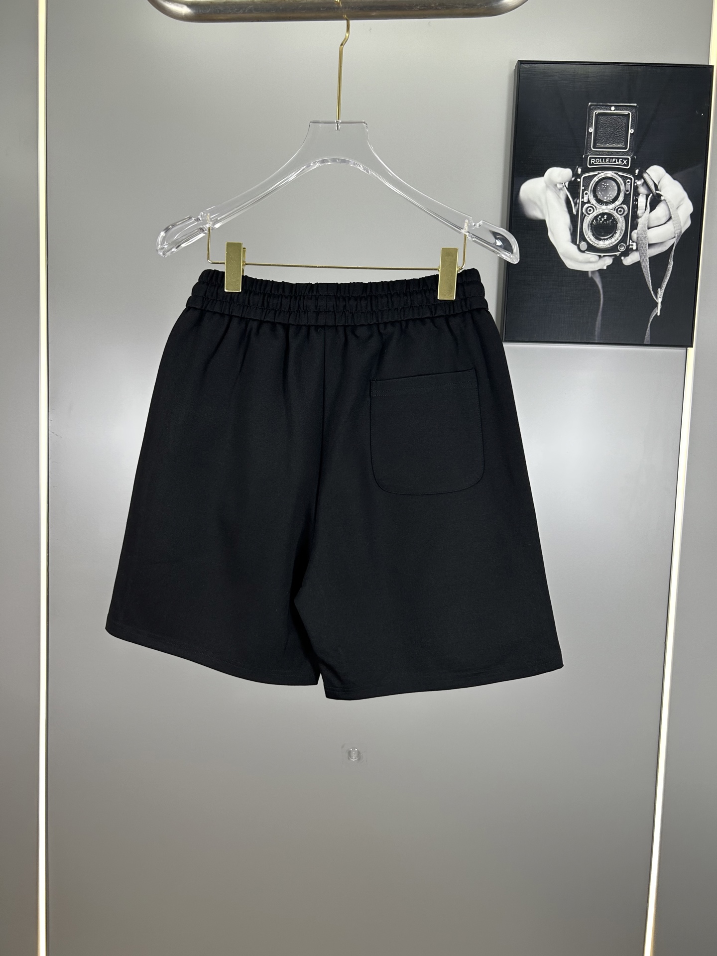 PRADA 프라다 하프팬츠 반바지 의류