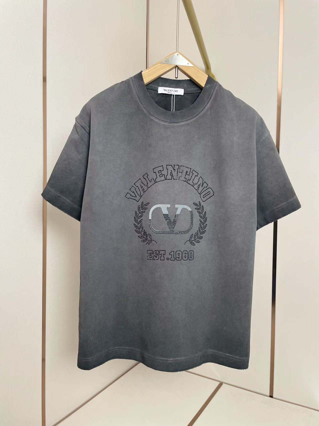 Valentino 발렌티노 반팔 티셔츠 의류