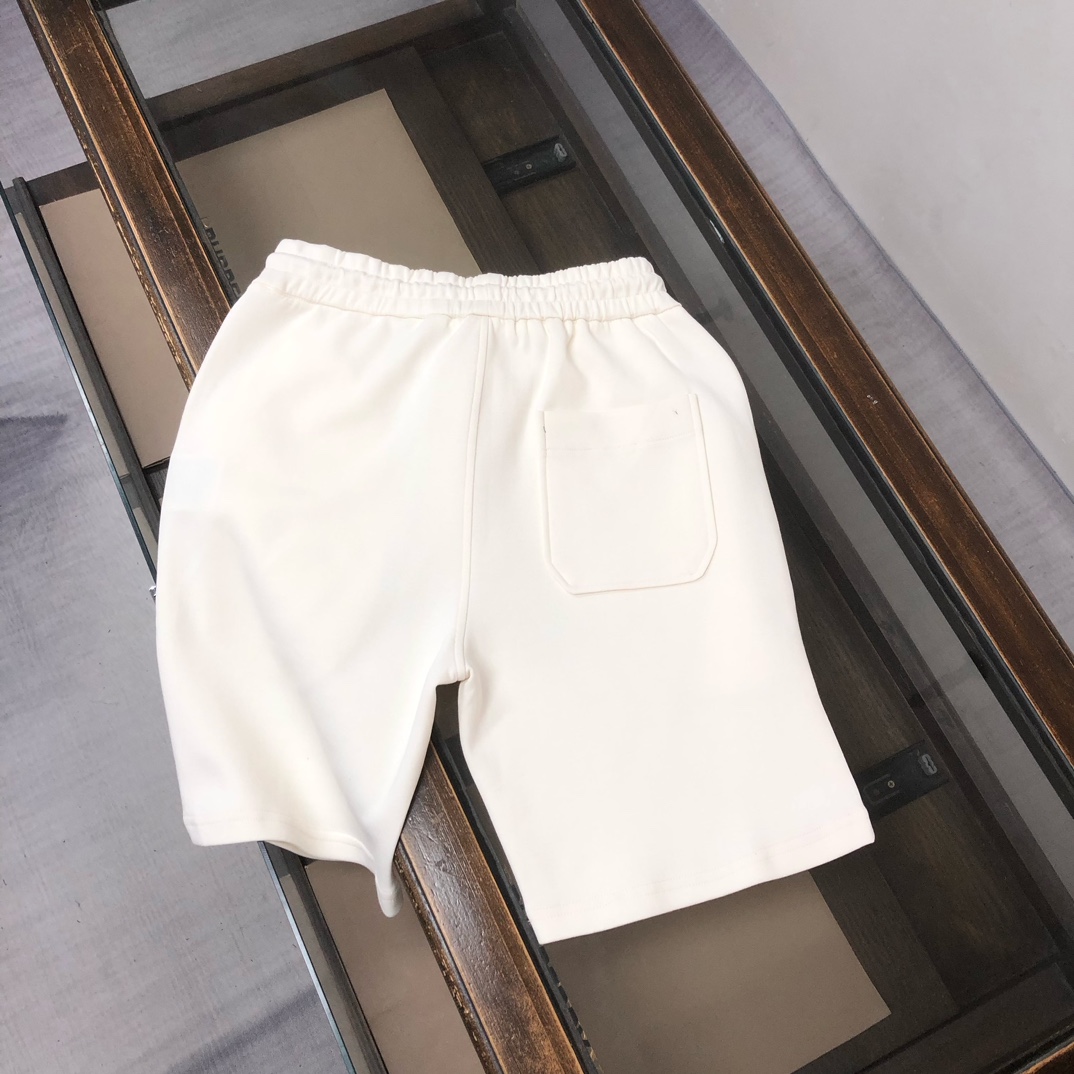 Moncler 몽클레어 몽클레르 하프팬츠 반바지 의류