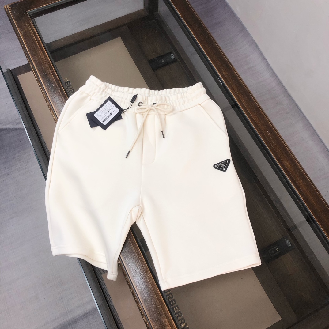 PRADA 프라다 하프팬츠 반바지 의류