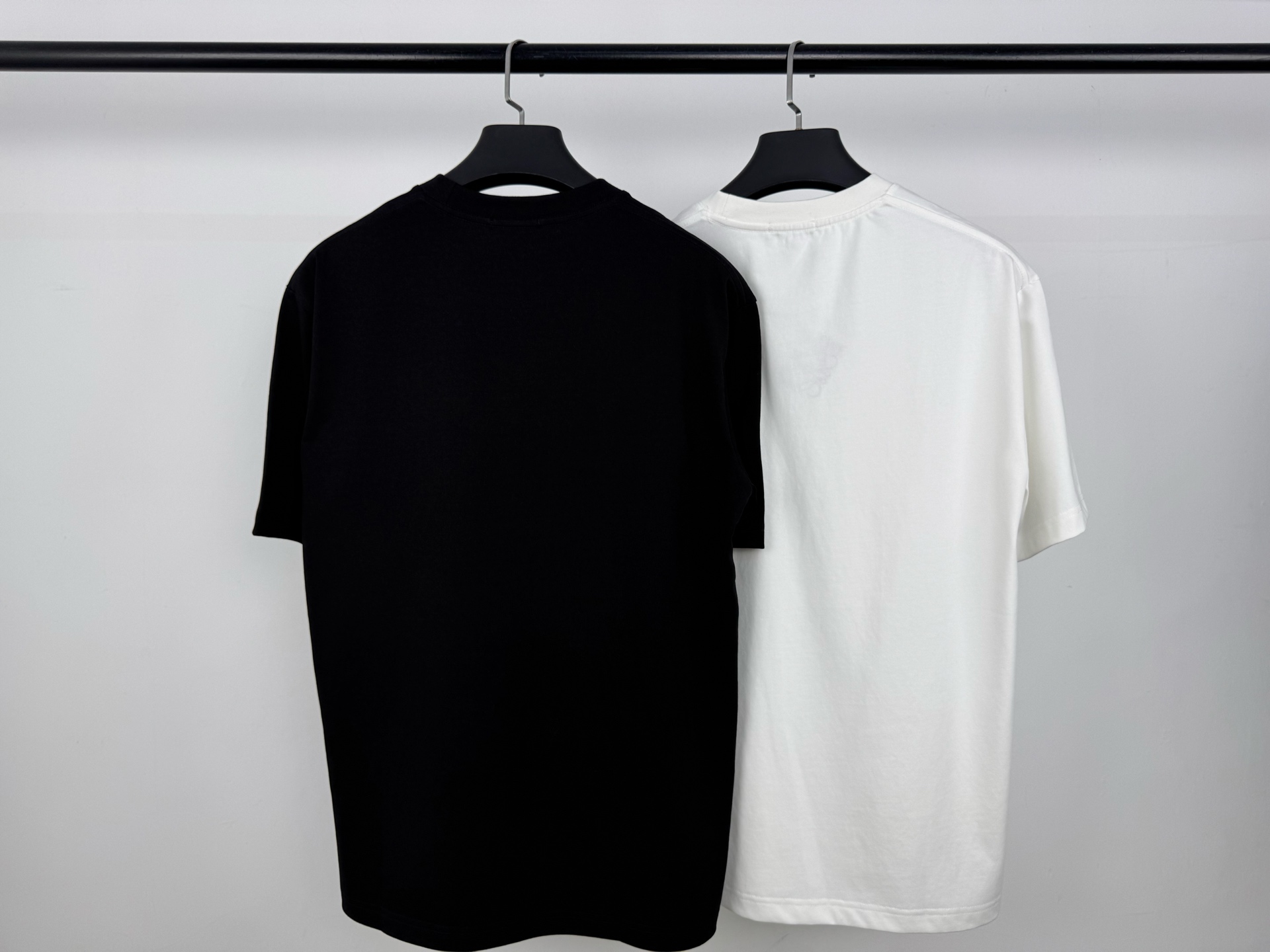 LOEWE 로에베 고급 입체 로고 반팔 티셔츠 의류