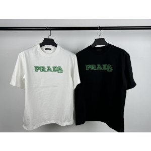 PRADA 프라다 반팔 티셔츠 의류