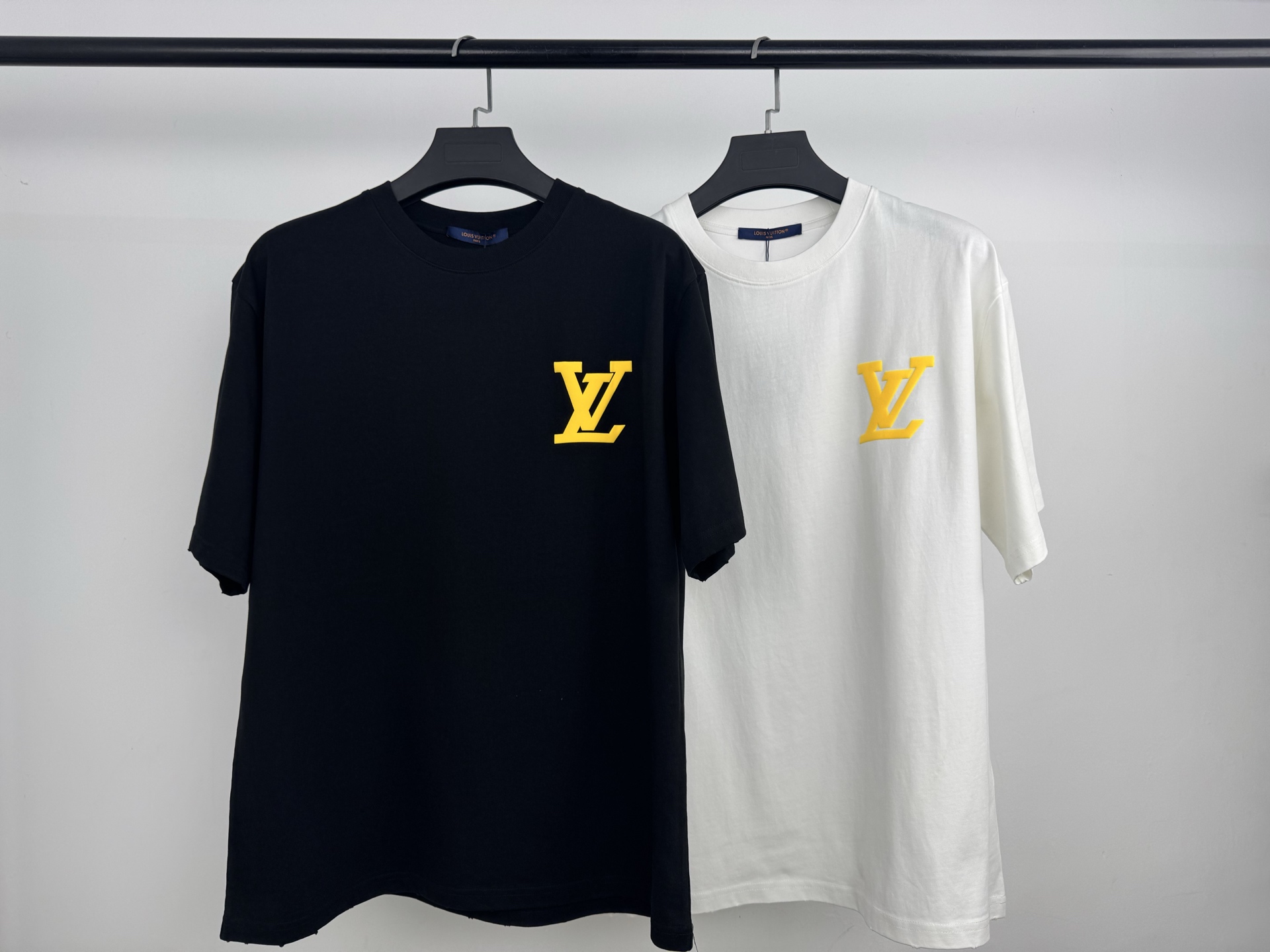 LV 루이비통 반팔 티셔츠 의류