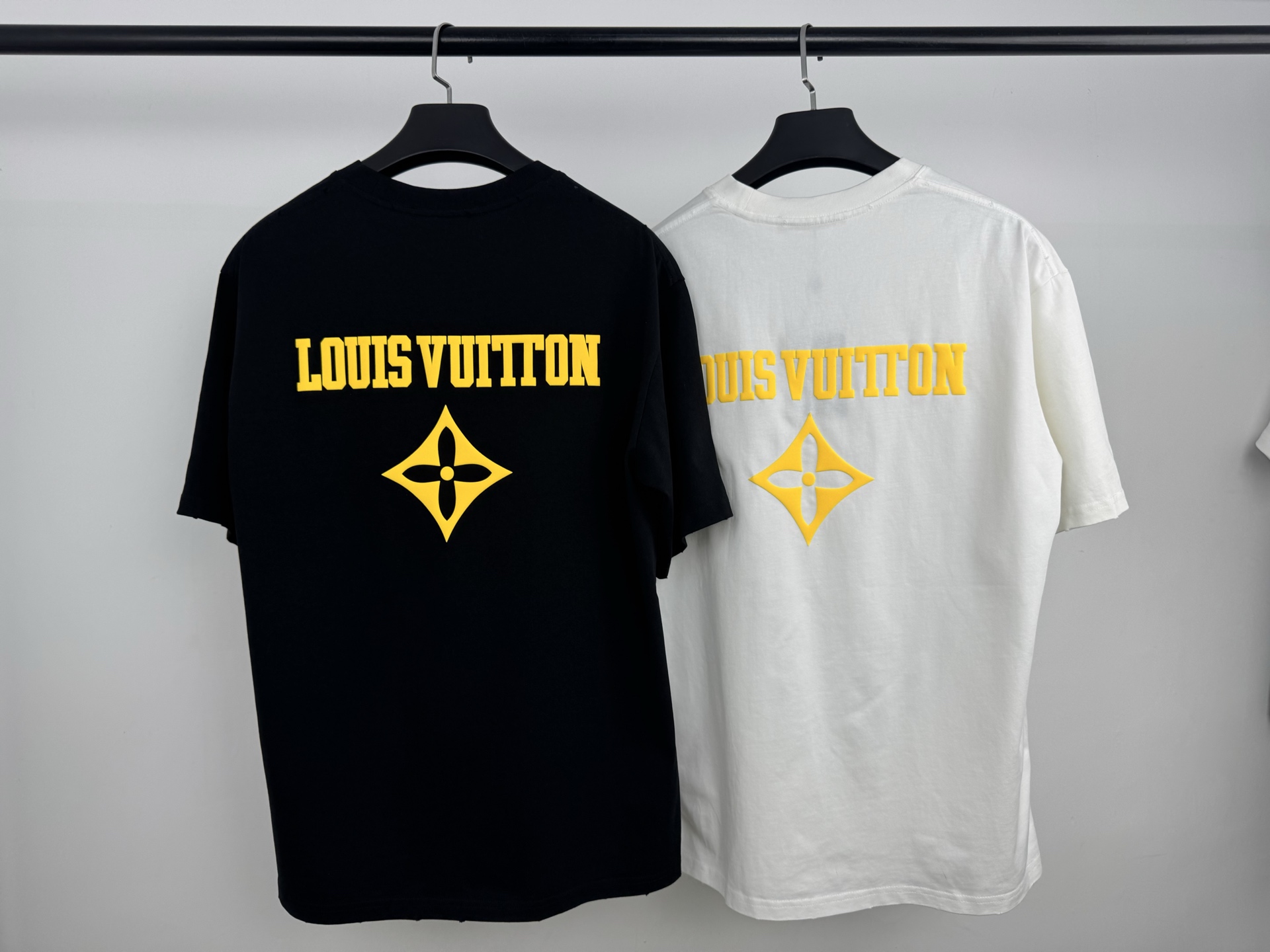 LV 루이비통 반팔 티셔츠 의류