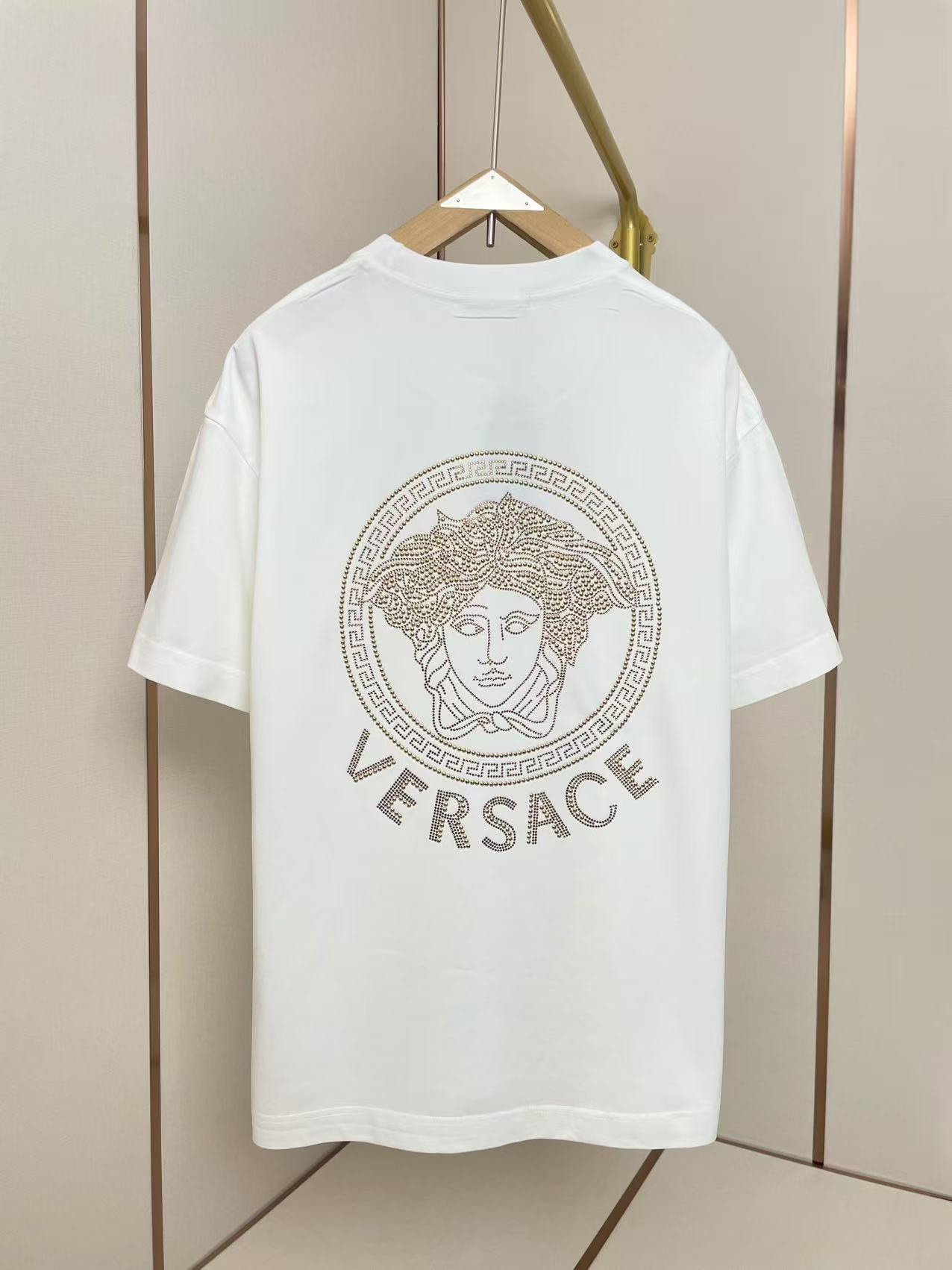 Versace 베르사체 반팔 티셔츠 의류