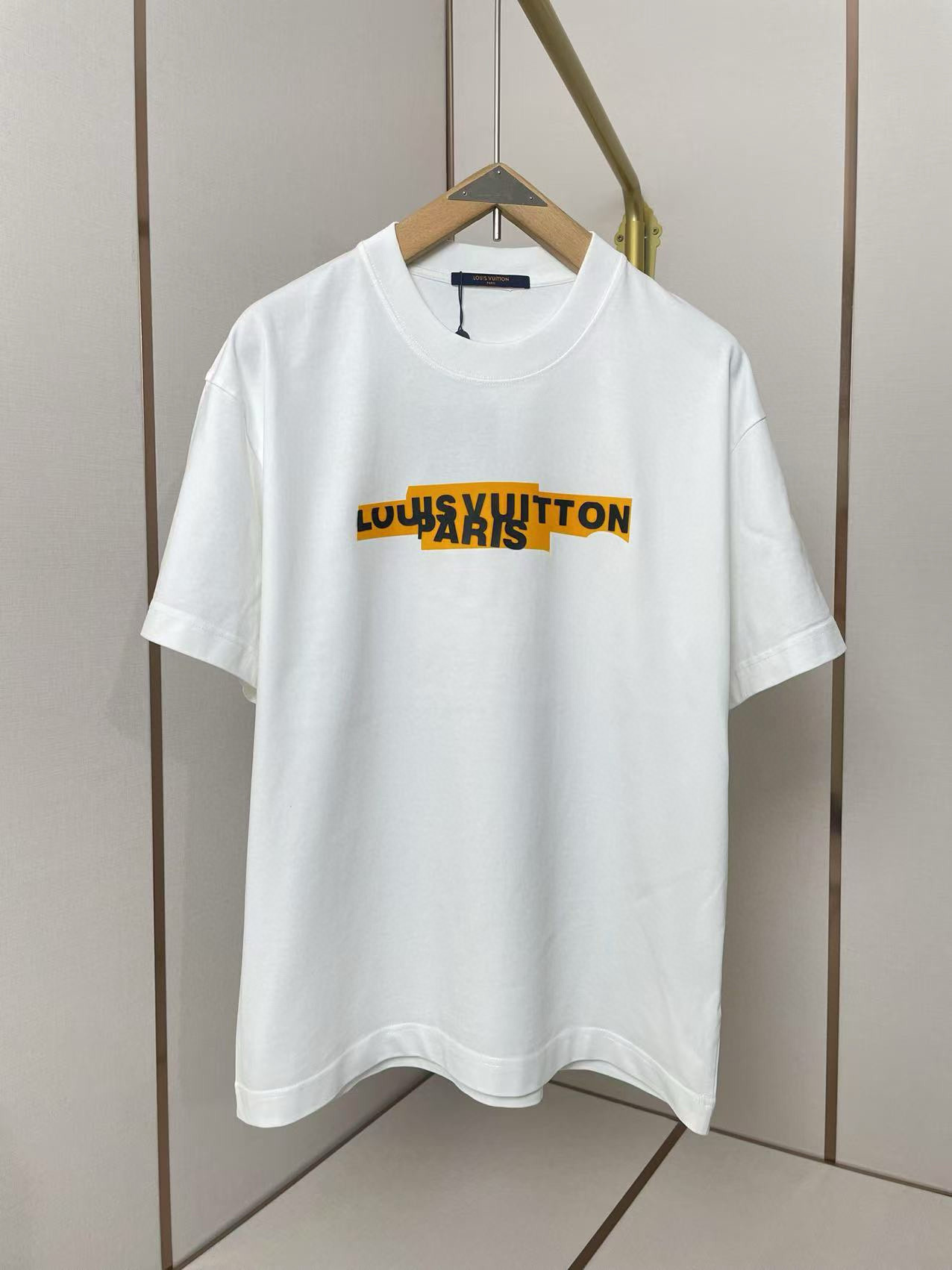 LV 루이비통 반팔 티셔츠 의류