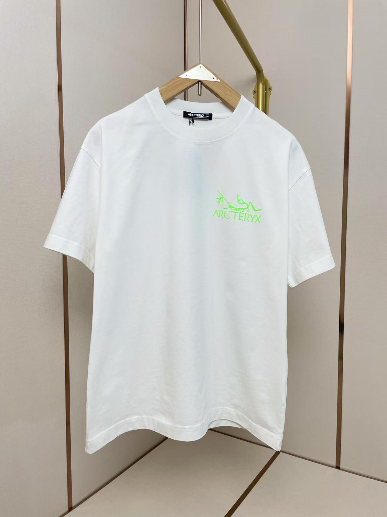 ARC'TERYX 아크테릭스 반팔 티셔츠 의류