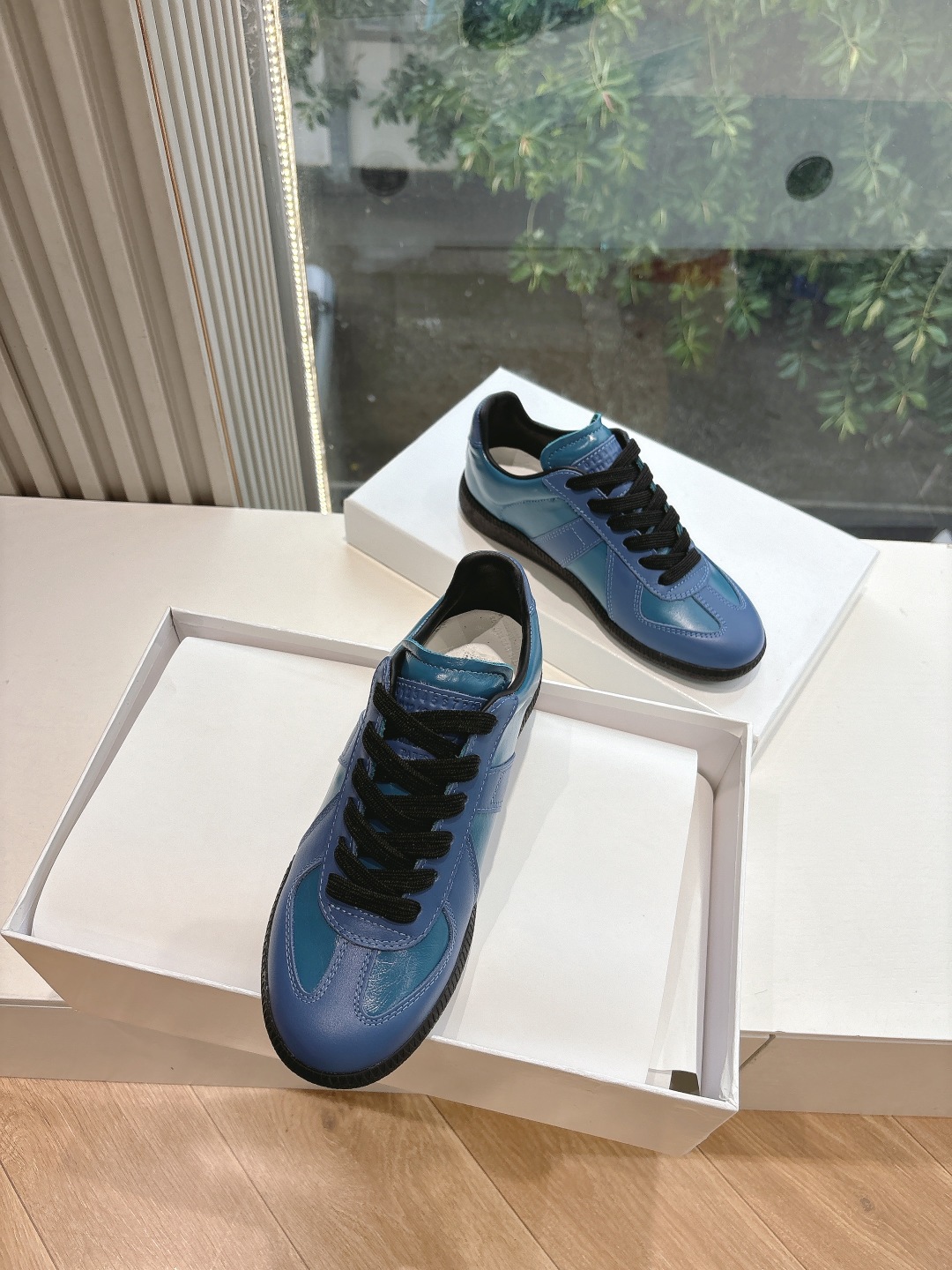 maison margiela mm6 메종 마르지엘라 스니커즈 신발