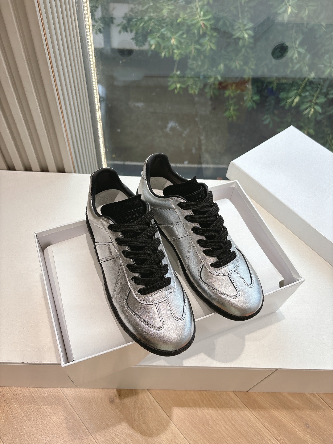 maison margiela mm6 메종 마르지엘라 스니커즈 신발