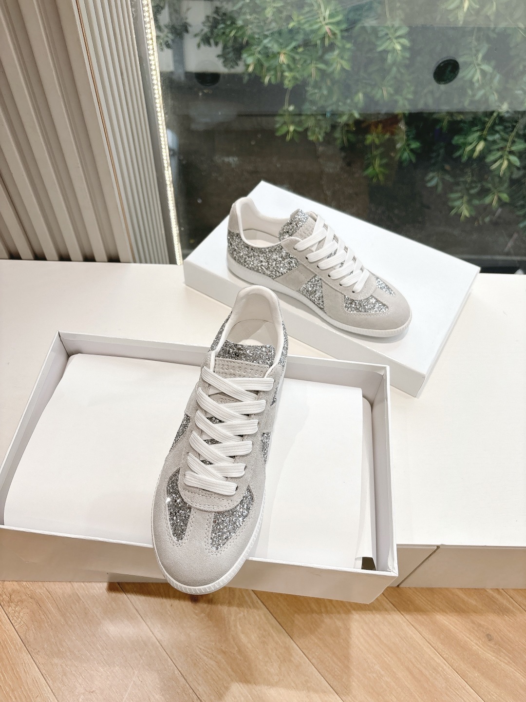 maison margiela mm6 메종 마르지엘라 스니커즈 신발