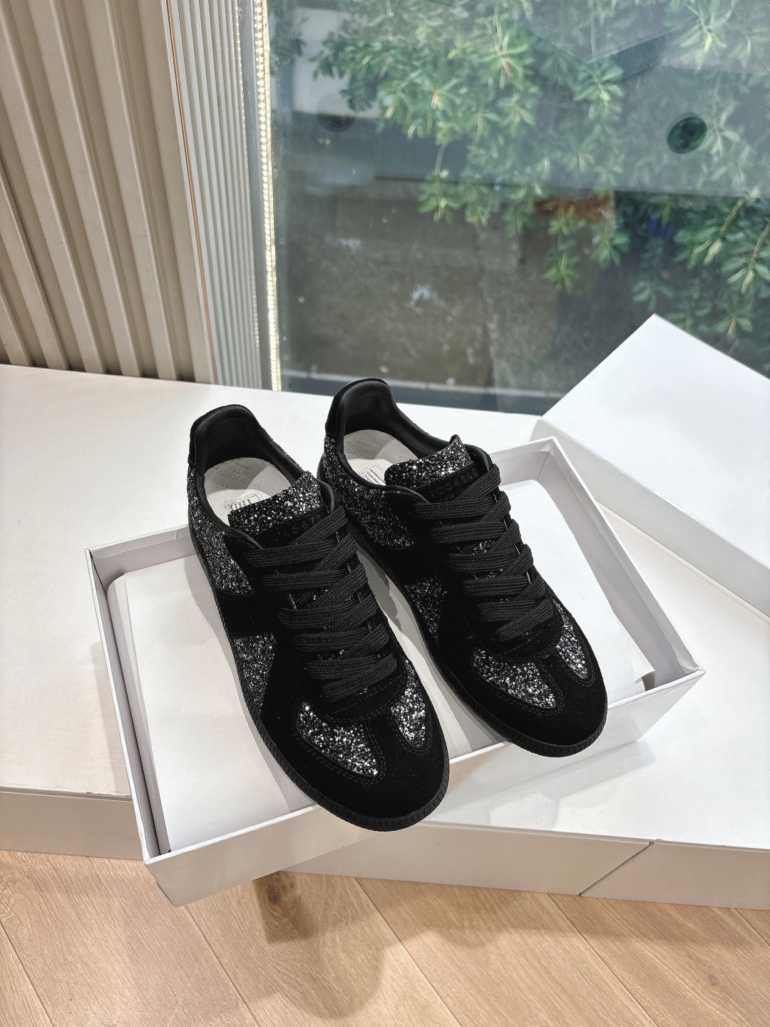 maison margiela mm6 메종 마르지엘라 스니커즈 신발