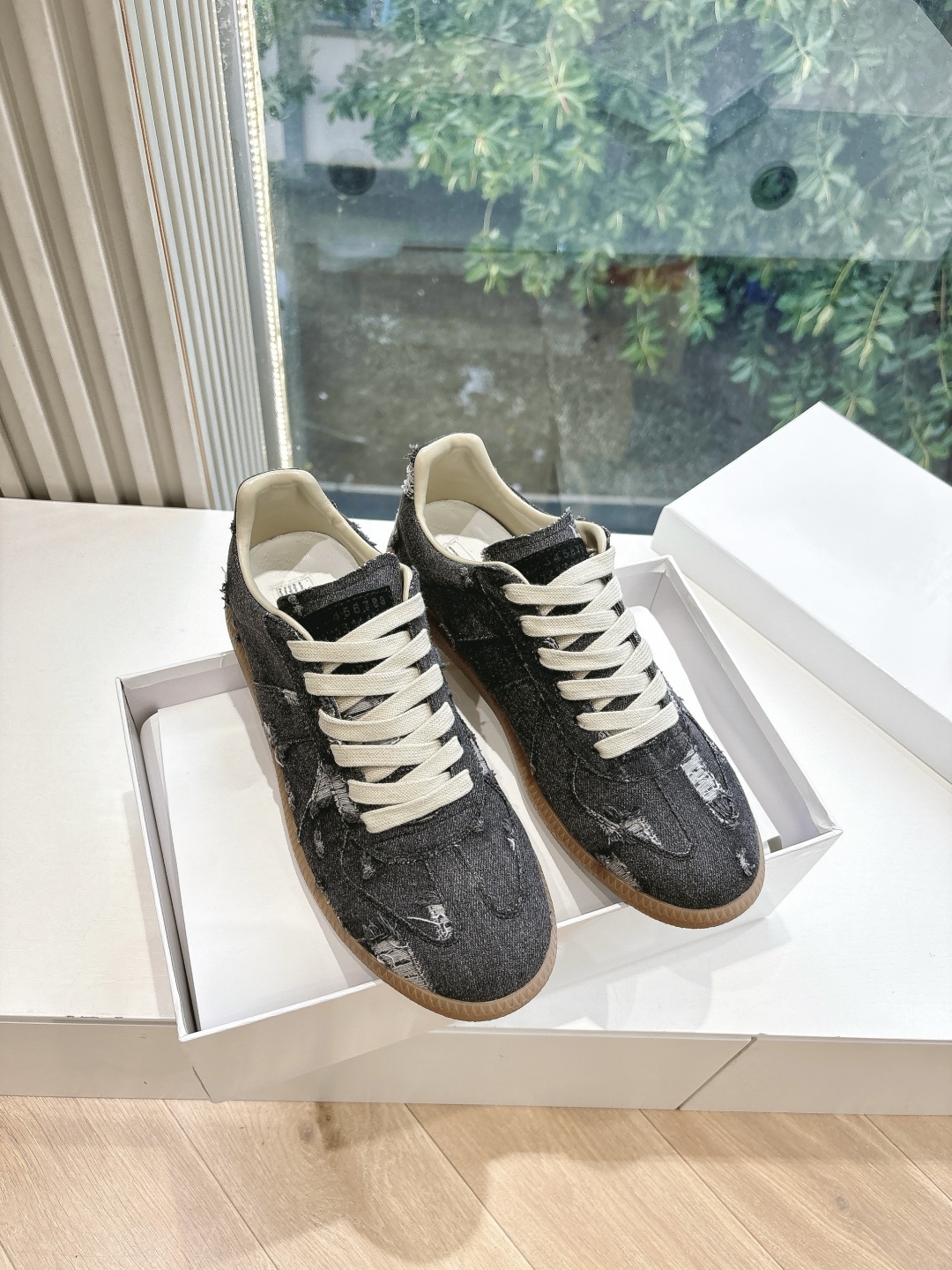maison margiela mm6 메종 마르지엘라 스니커즈 신발