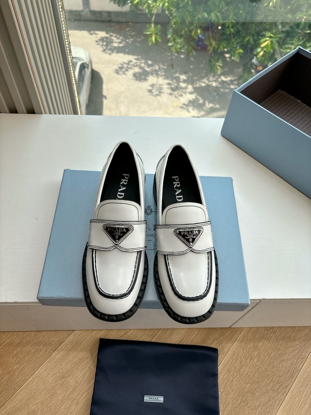 Prada 프라다 로퍼 구두 슈즈 신발