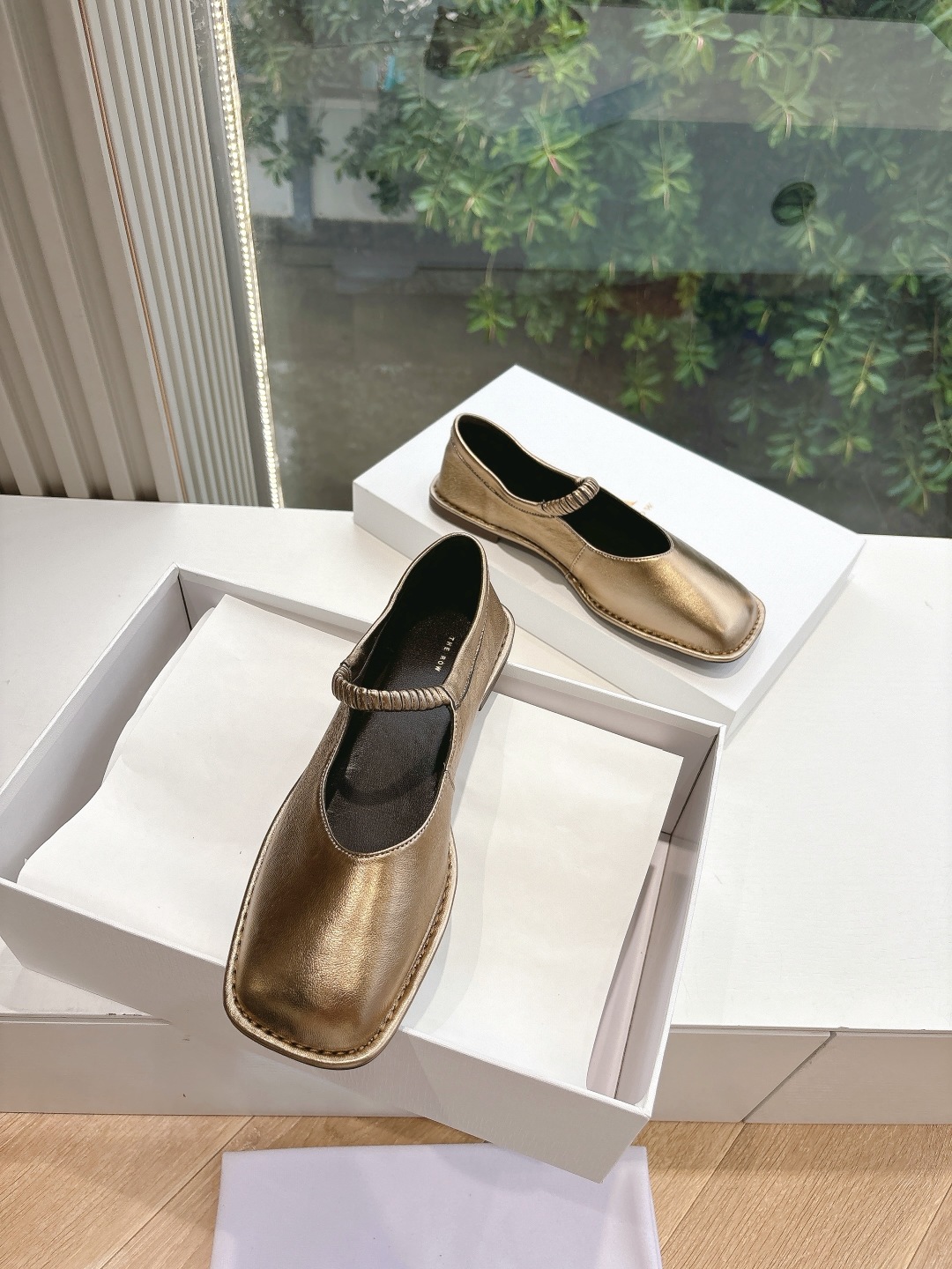 The Row 더 로우 소가죽 플랫 로퍼 신발