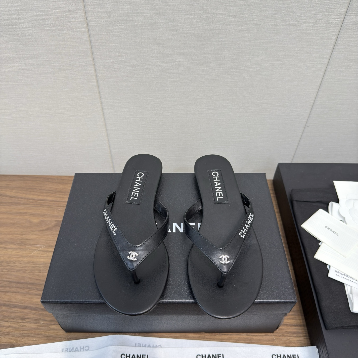 Chanel 샤넬 진주 장식 플립플랍 샌들 슬리퍼 신발