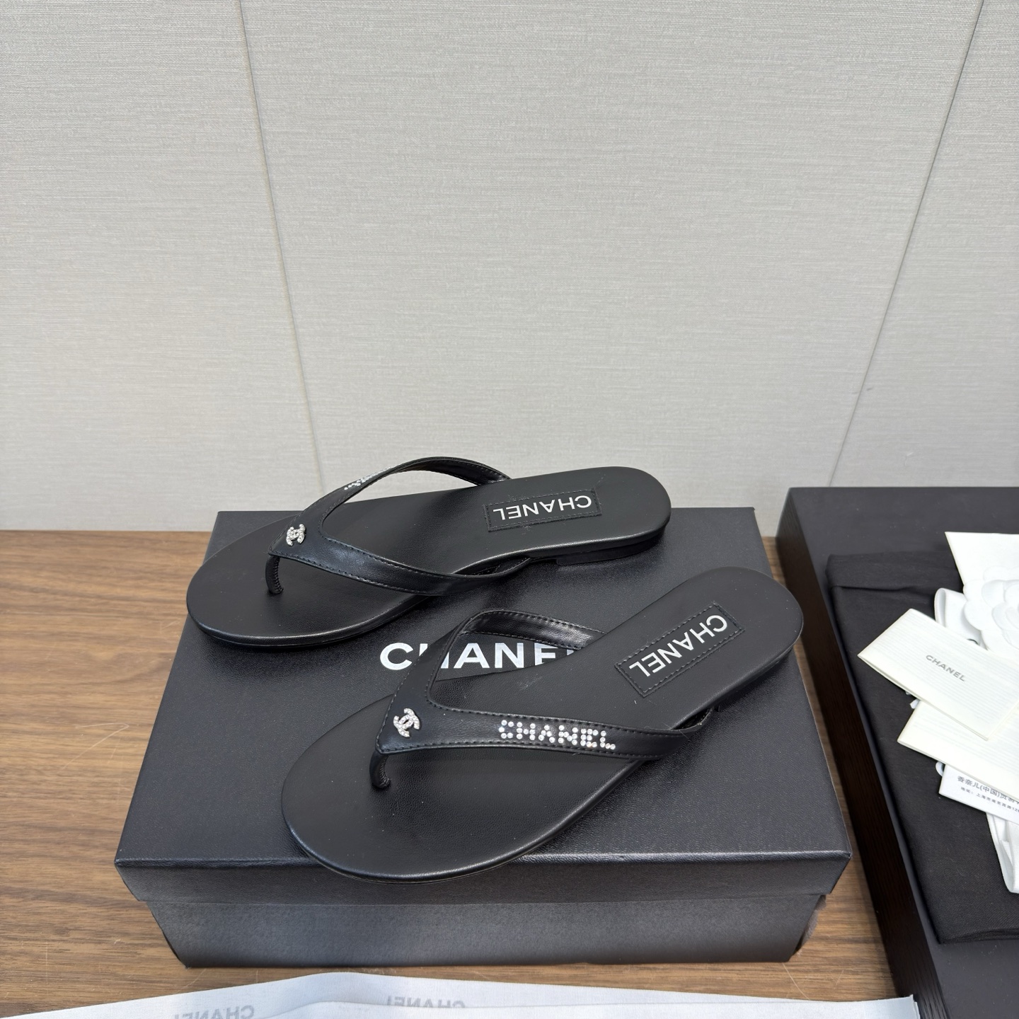 Chanel 샤넬 진주 장식 플립플랍 샌들 슬리퍼 신발