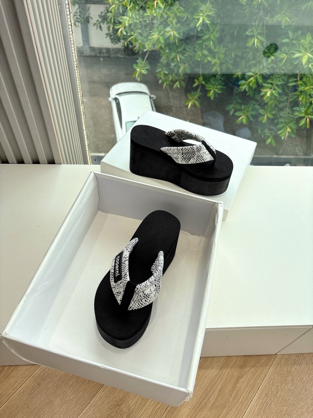 COPERNI 코페르니 샌들 슬리퍼 쪼리 신발