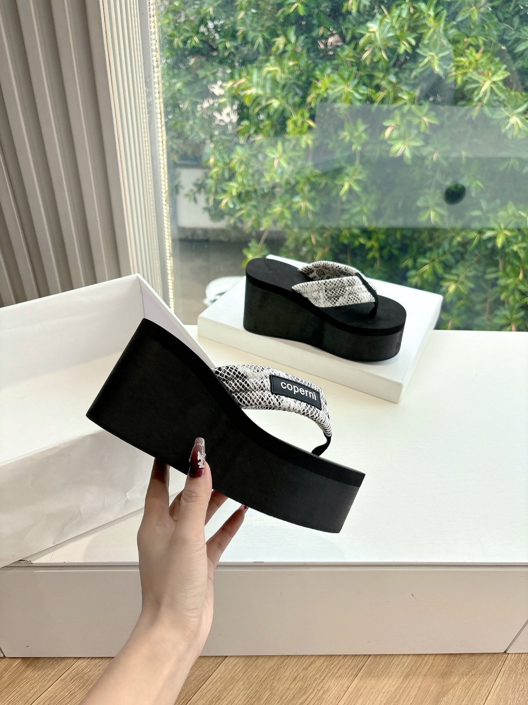 COPERNI 코페르니 샌들 슬리퍼 쪼리 신발