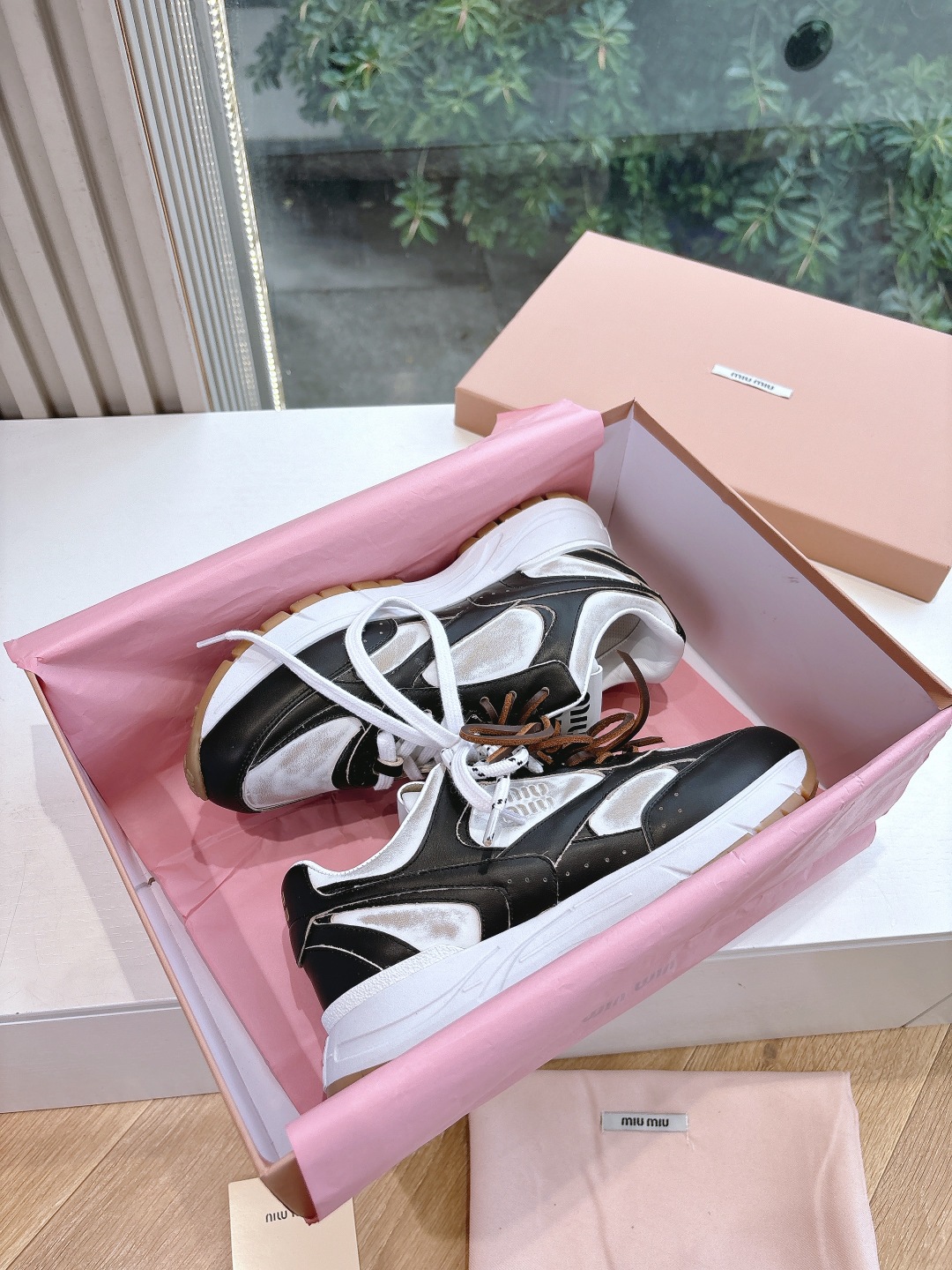 MiuMiu 미우미우 스니커즈 신발