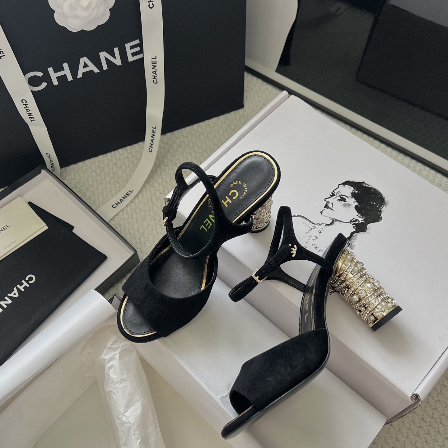 CHANEL 샤넬 통굽 샌들 신발