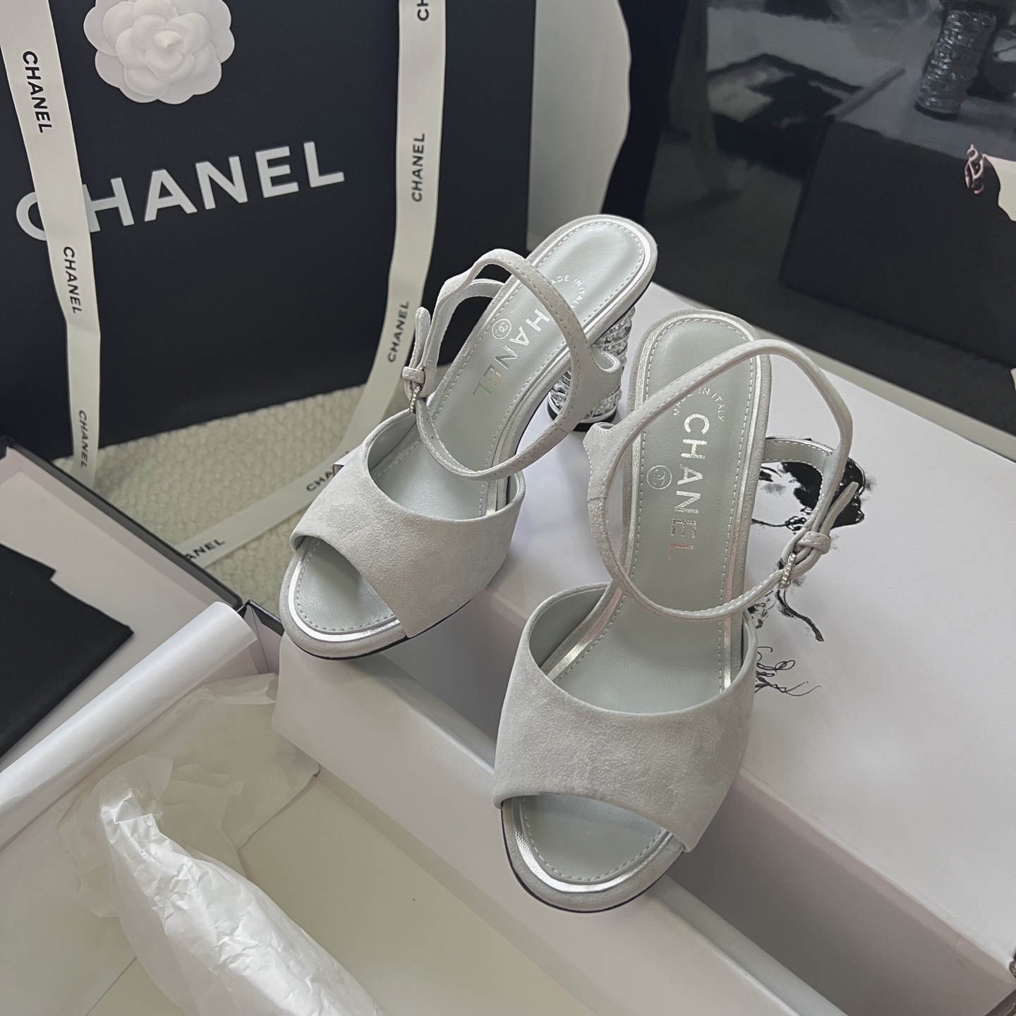 CHANEL 샤넬 통굽 샌들 신발