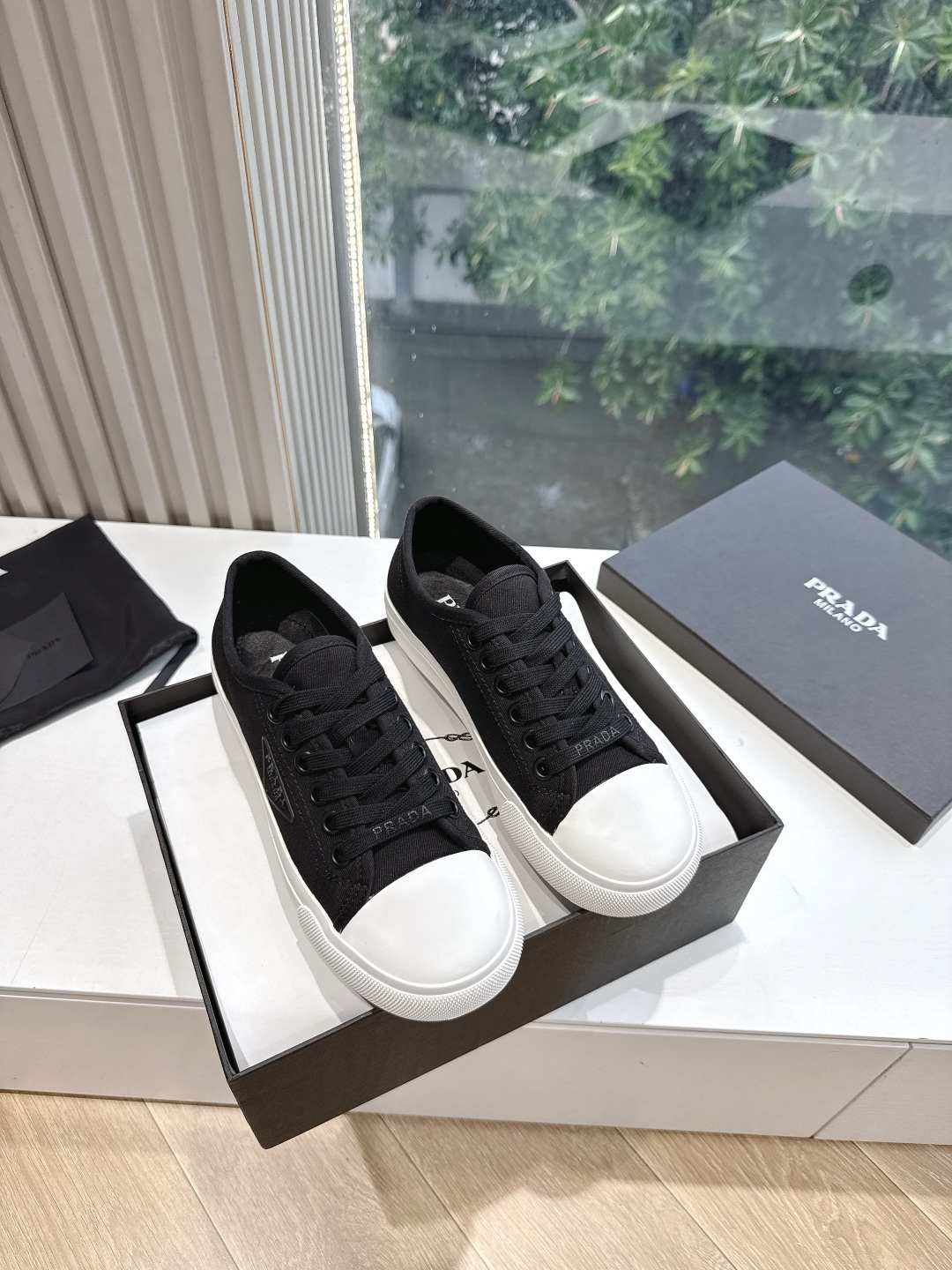 Prada 프라다 스니커즈 신발