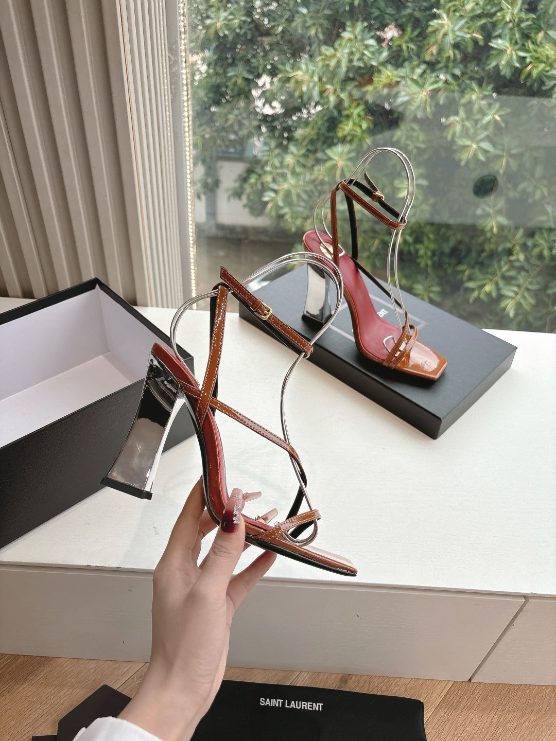 Saint Laurent YSL 생로랑 힐 구두 샌들 신발