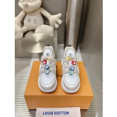 Louis Vuitton LV 루이비통 스니커즈 신발