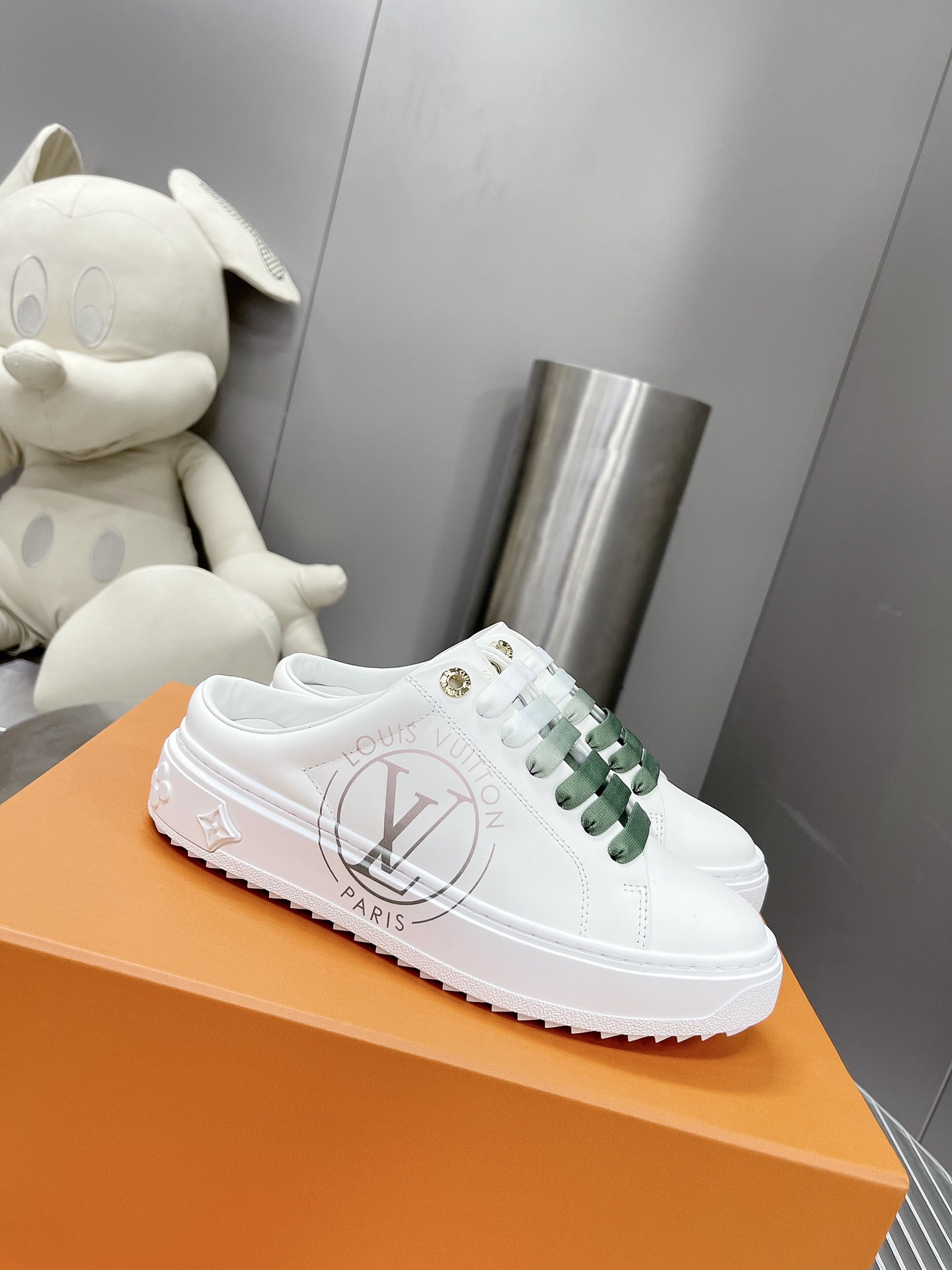 Louis Vuitton LV 루이비통 뮬 반슬리퍼 스니커즈 신발