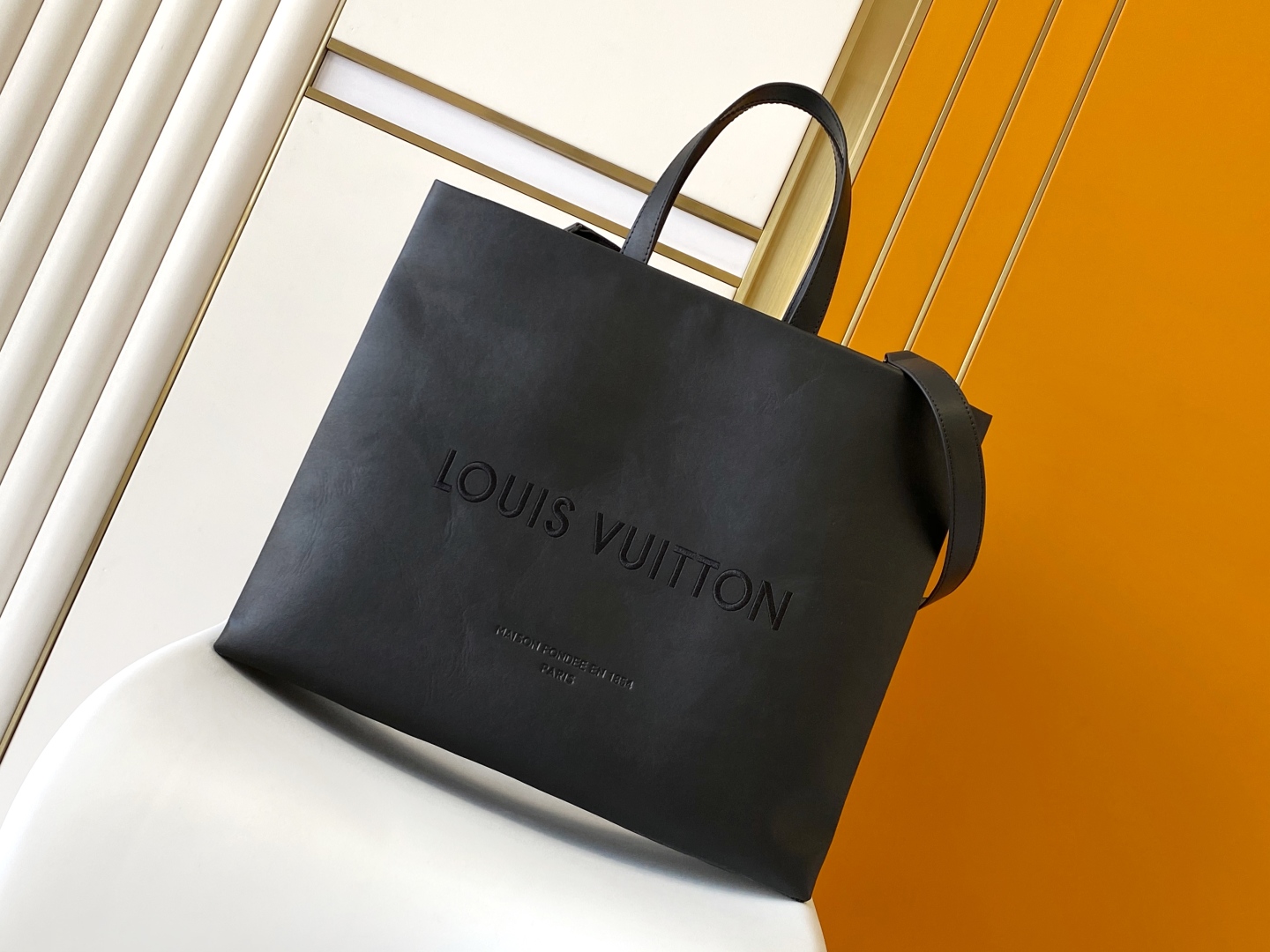 LV 루이비통 쇼퍼 미디엄 사이즈 토트백 가방