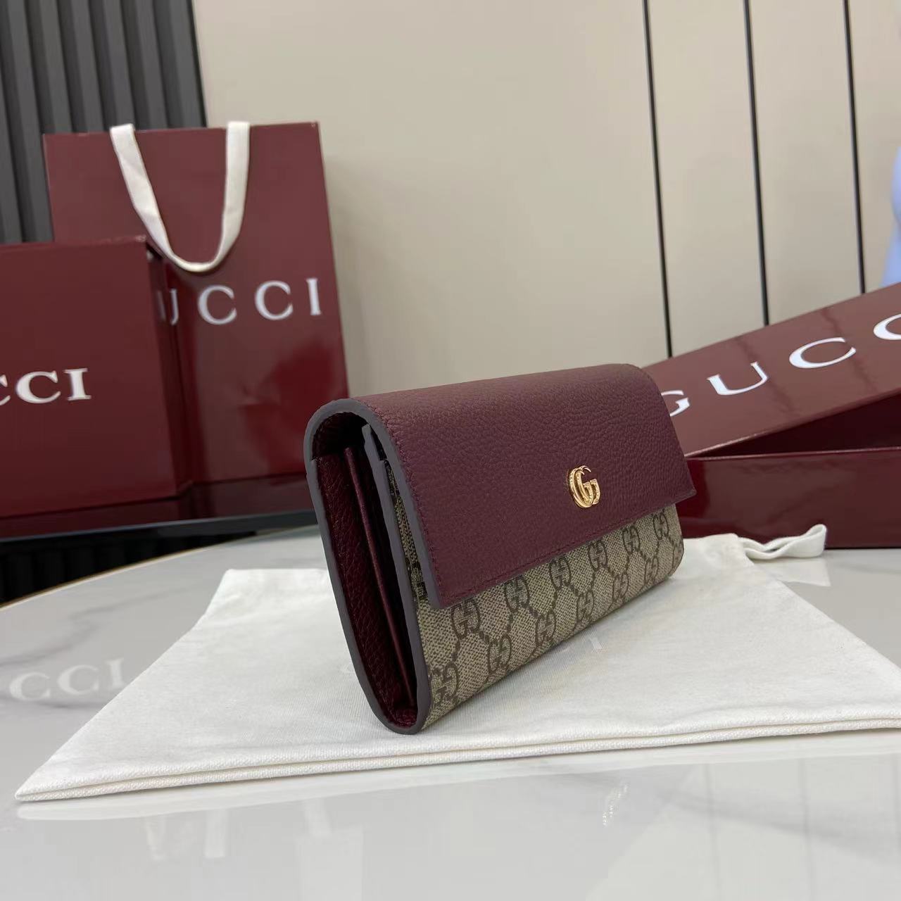 GUCCI 구찌 장지갑 지갑