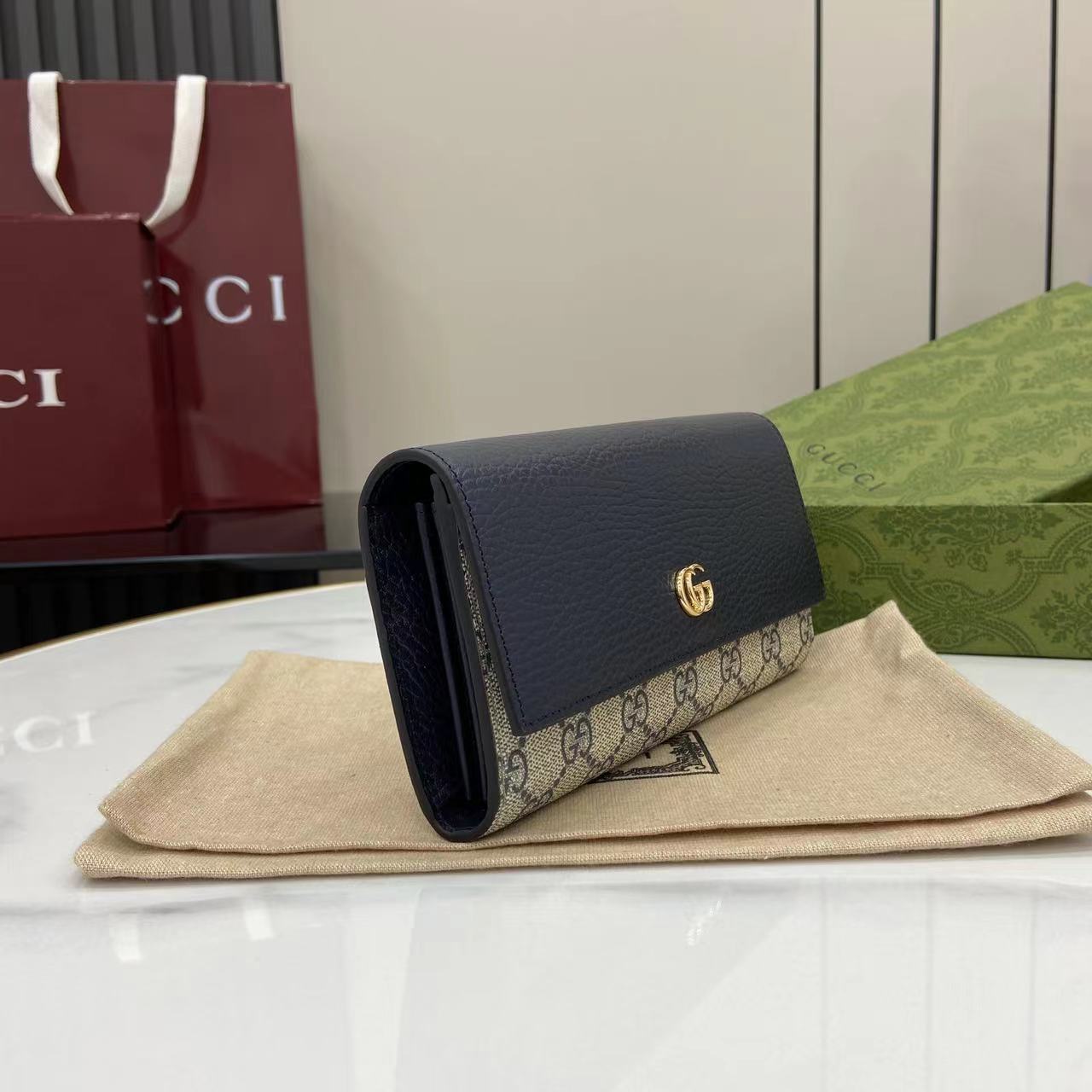 GUCCI 구찌 장지갑 지갑