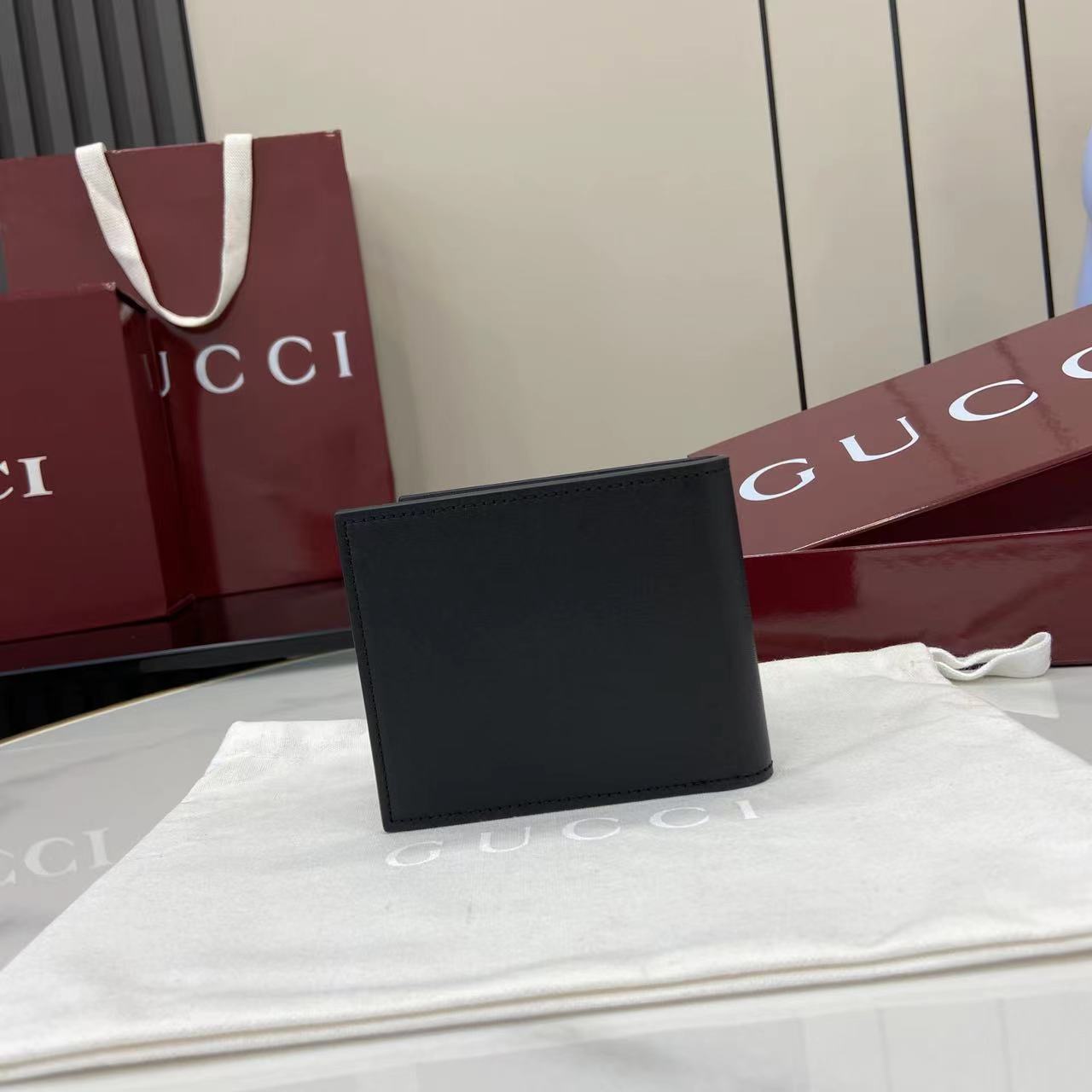 GUCCI 구찌 반지갑 지갑