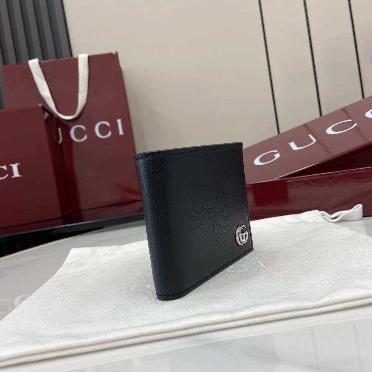 GUCCI 구찌 반지갑 지갑