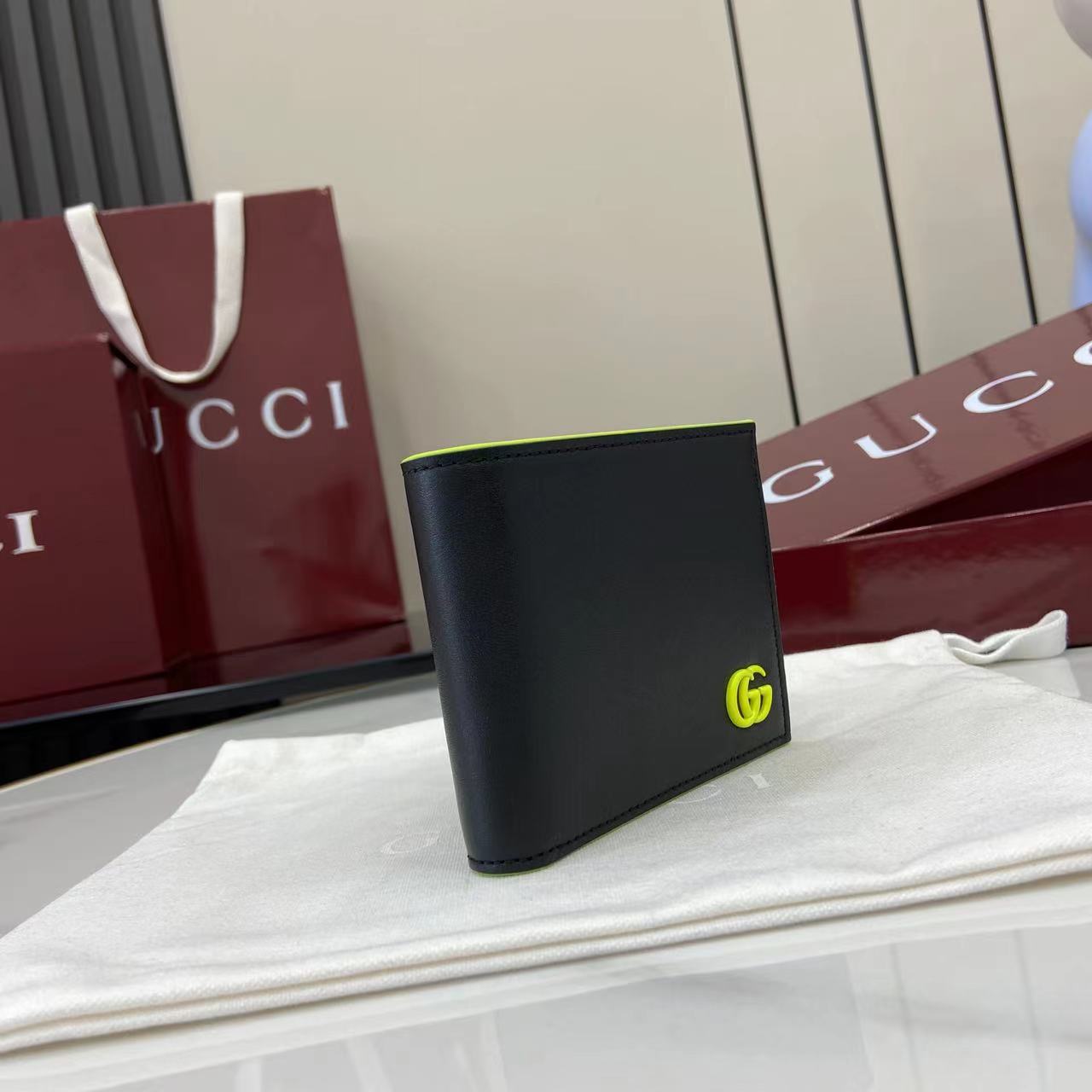GUCCI 구찌 반지갑 지갑