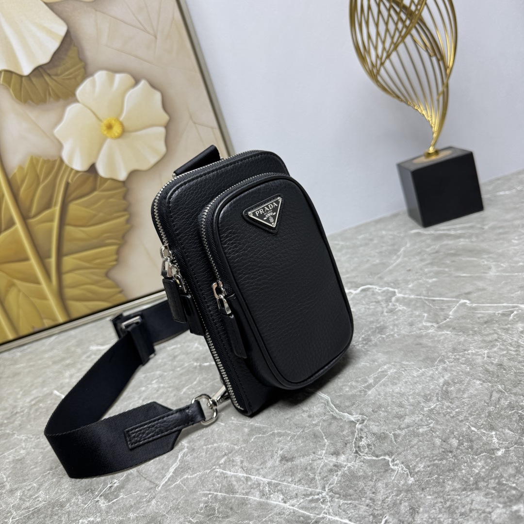 PRADA 프라다 크로스백 슬링백 가방